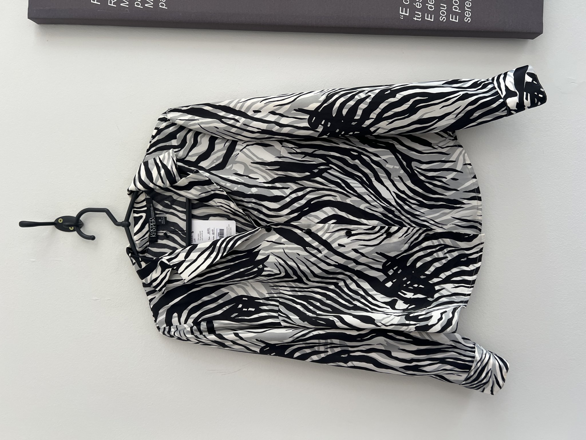 Camisa P&B animal print zebra m/longa Kasper - 38/40