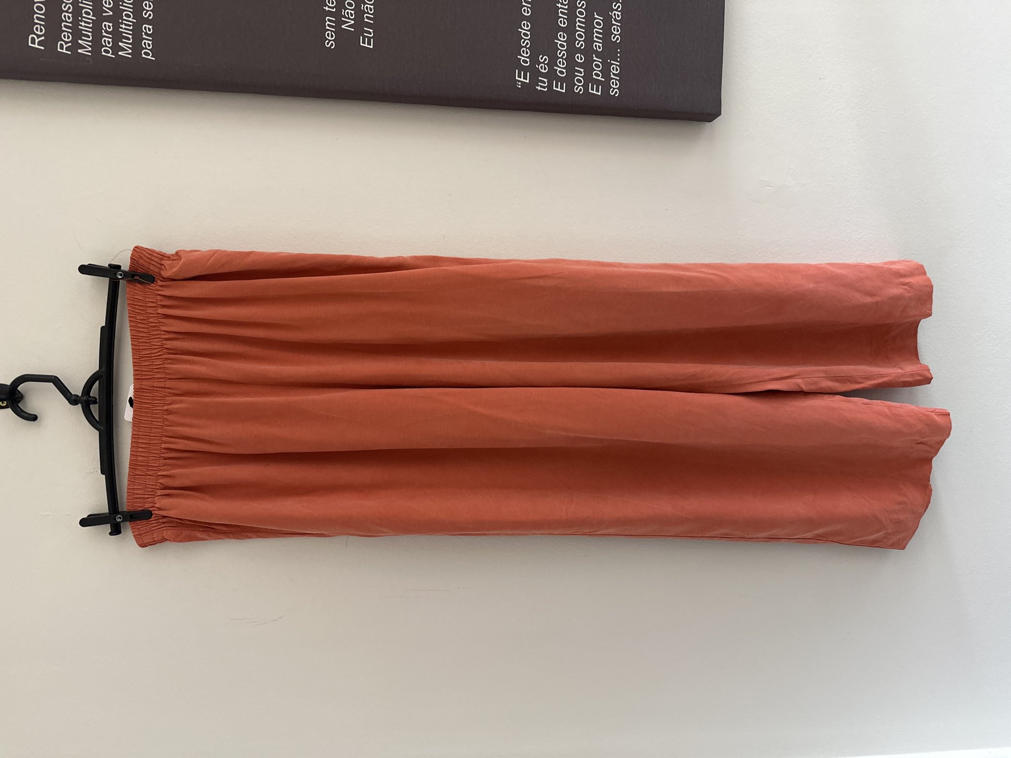 Calça pantalona coral de cintura regulavel s/marca - M