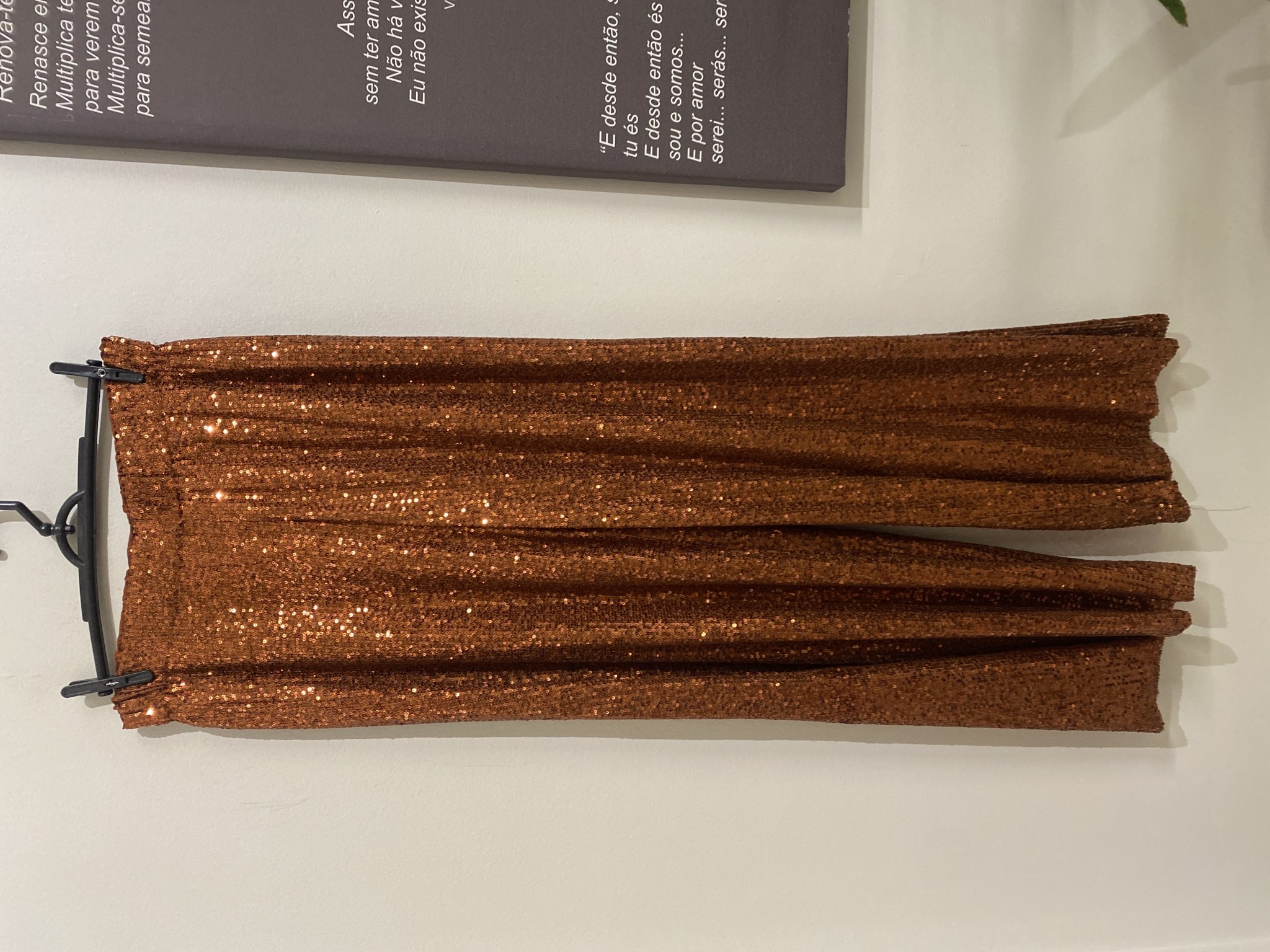Calça pantalona de paete bronze AK - M