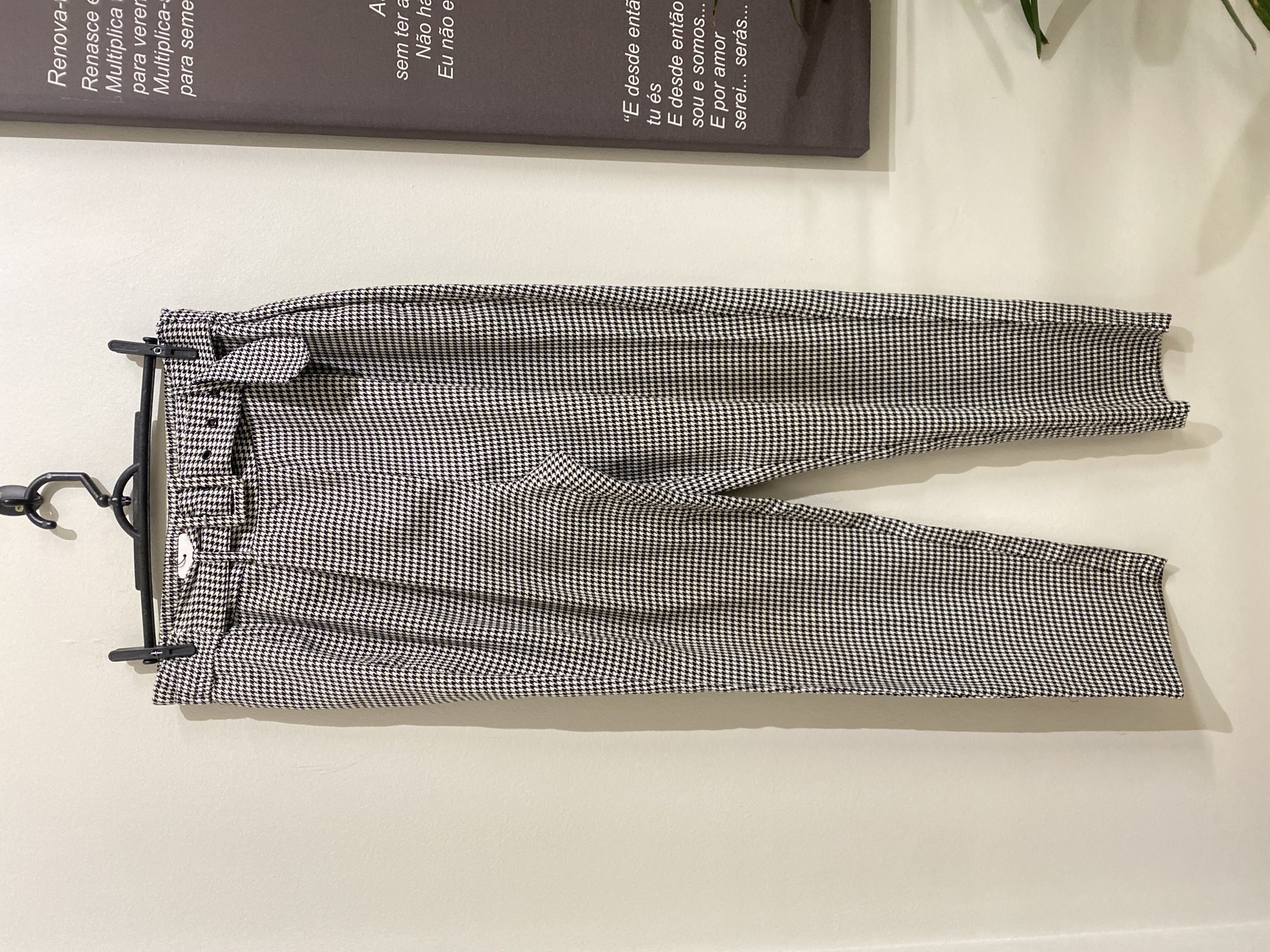 Calça P&B pied poule com cinto City EV - 40