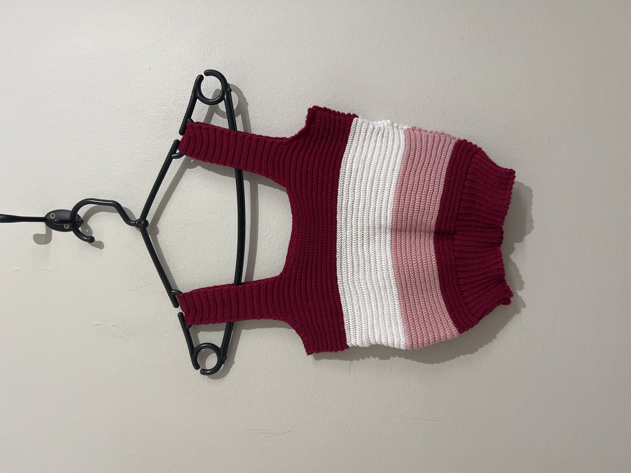 Cropped listrado branco/fuxcia/rosa de tricot s/marca - P