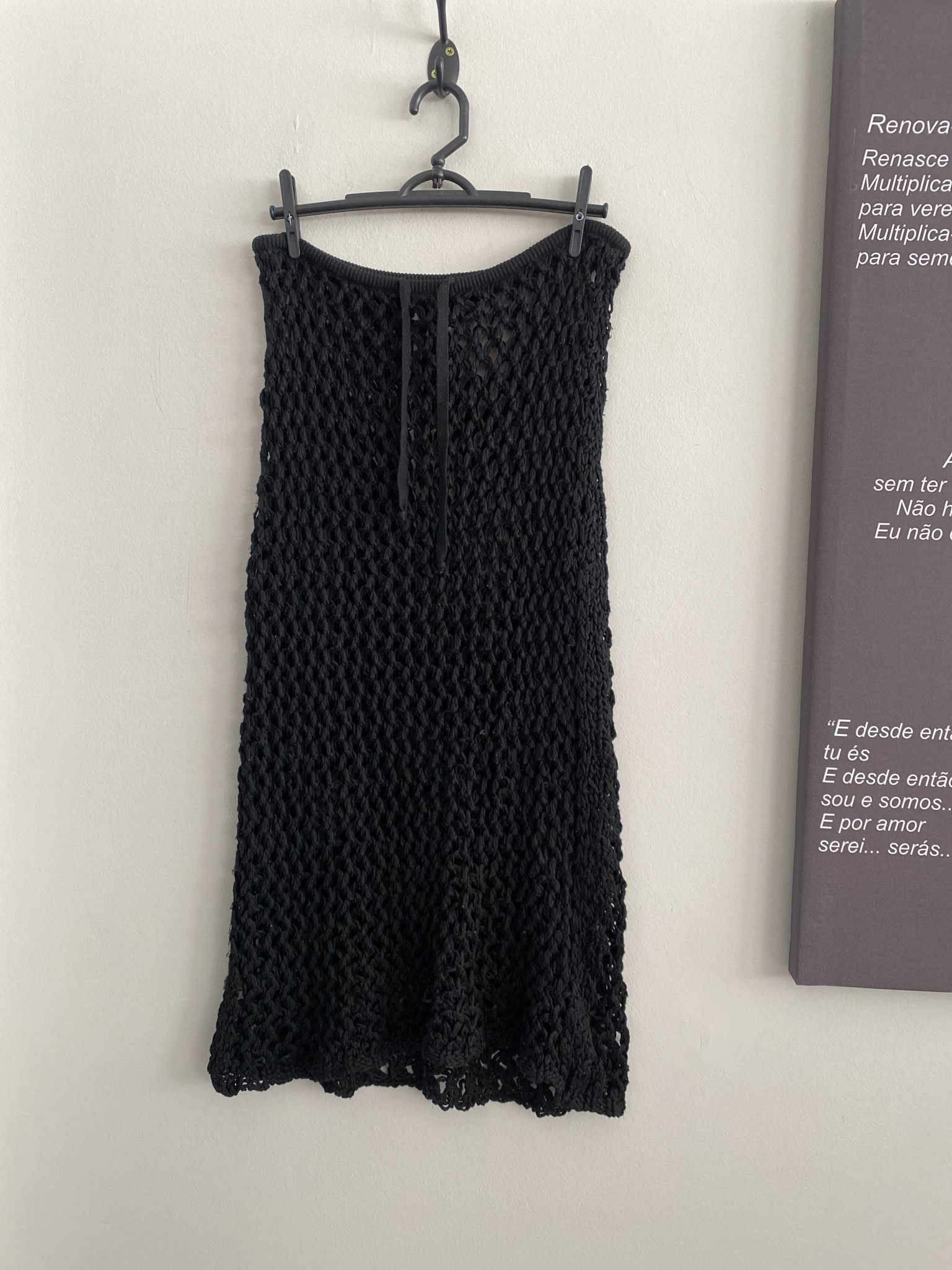 Saia midi preta tricot macramê Haight - M