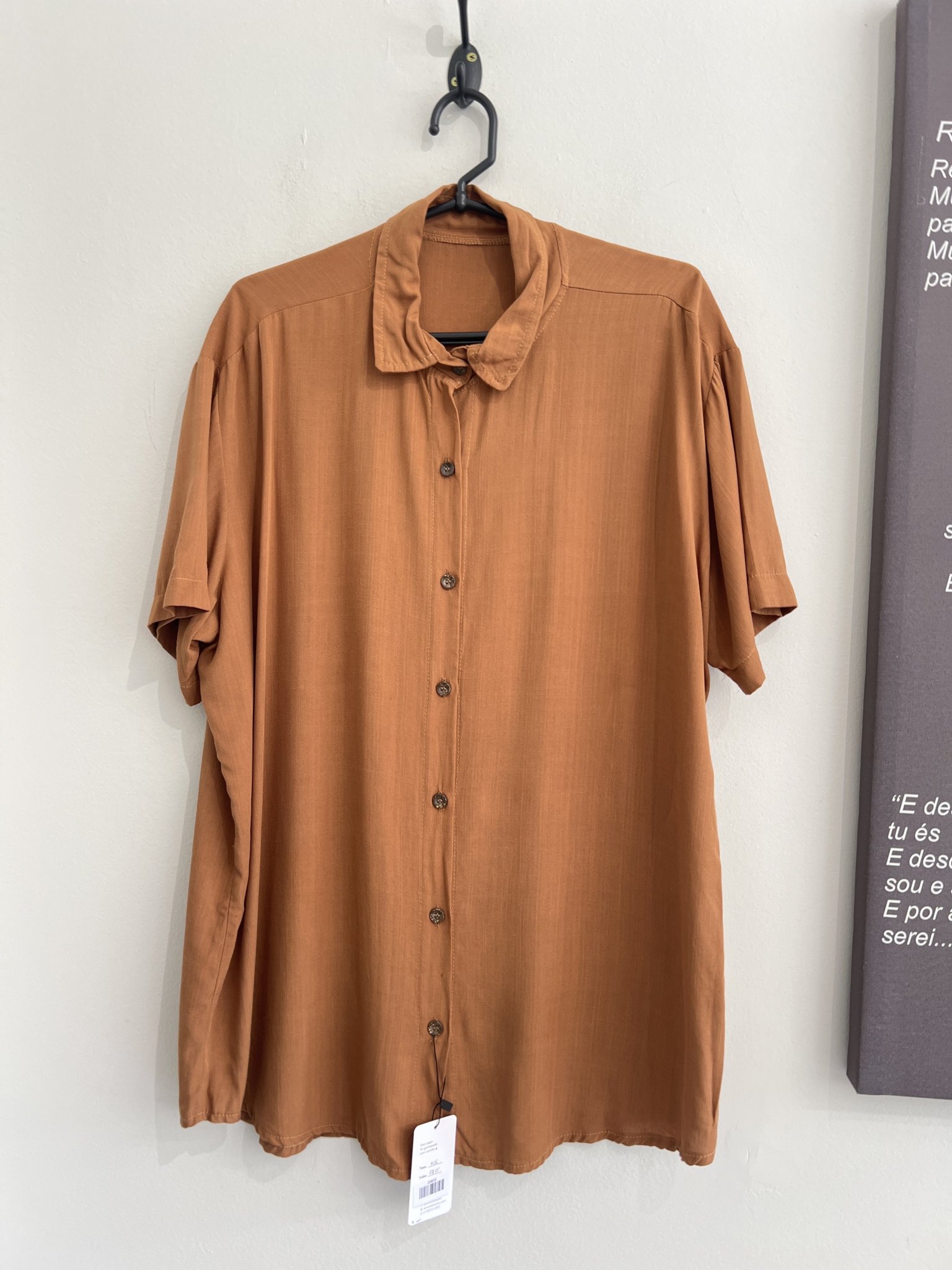Camisa marrom m/curta - M/G