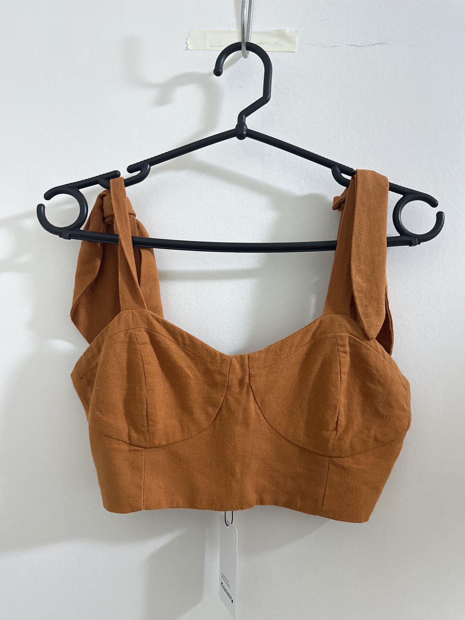 Cropped top camel de alça grossa c/laço Farm - P