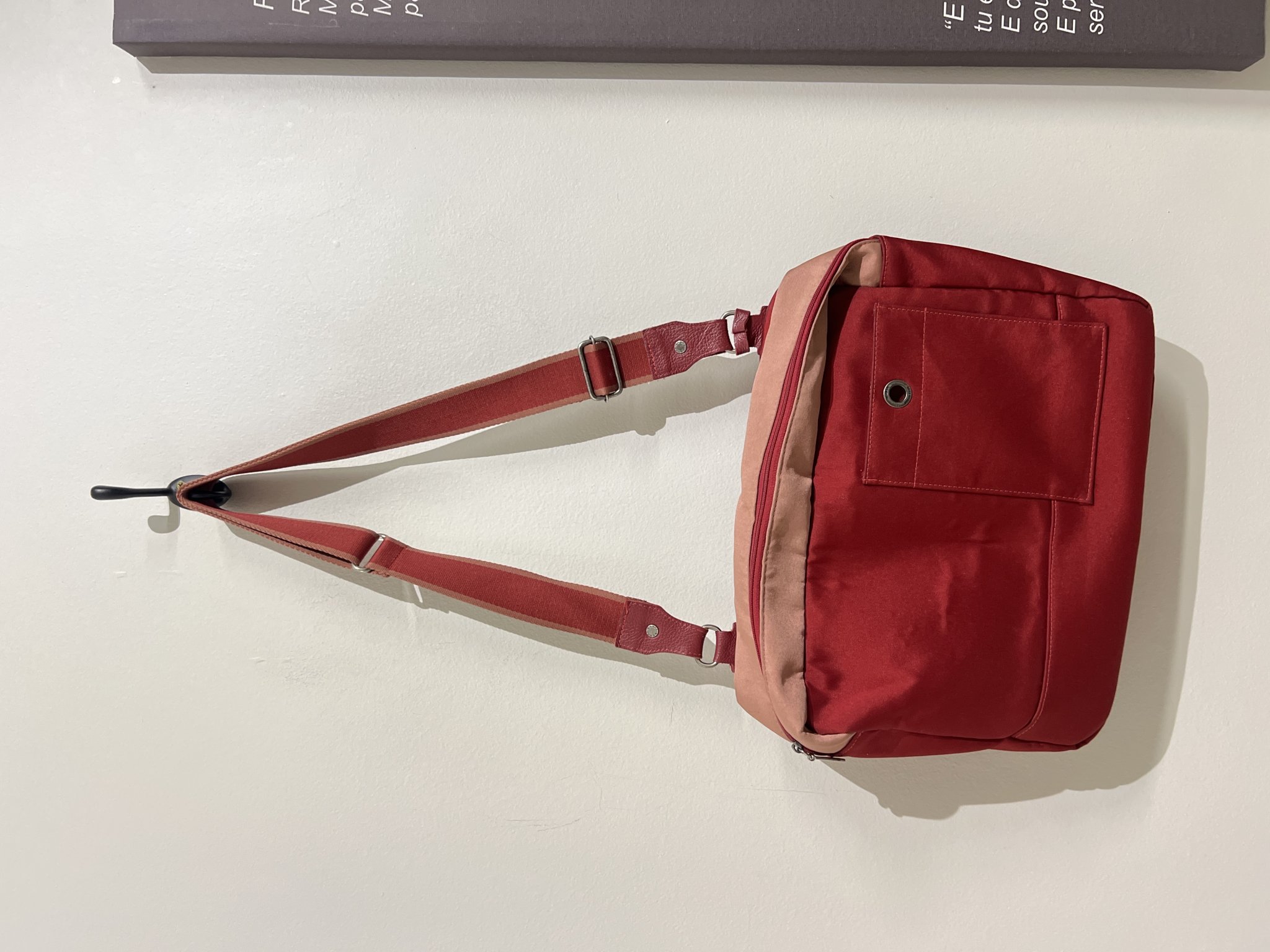 Bolsa carteiro vermelha Uncle k