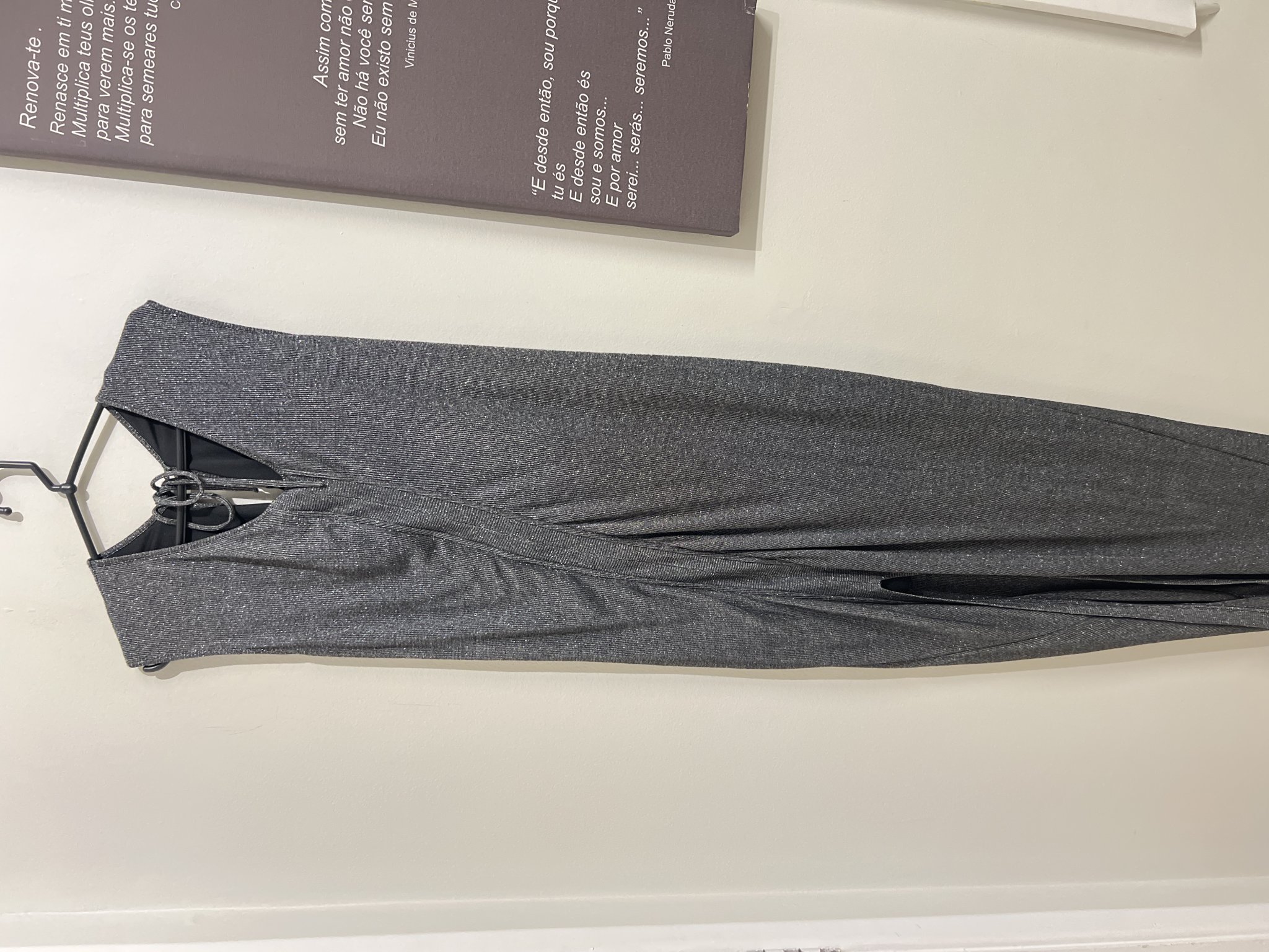 Vestido longo preto de lurex s/manga s/marca - G