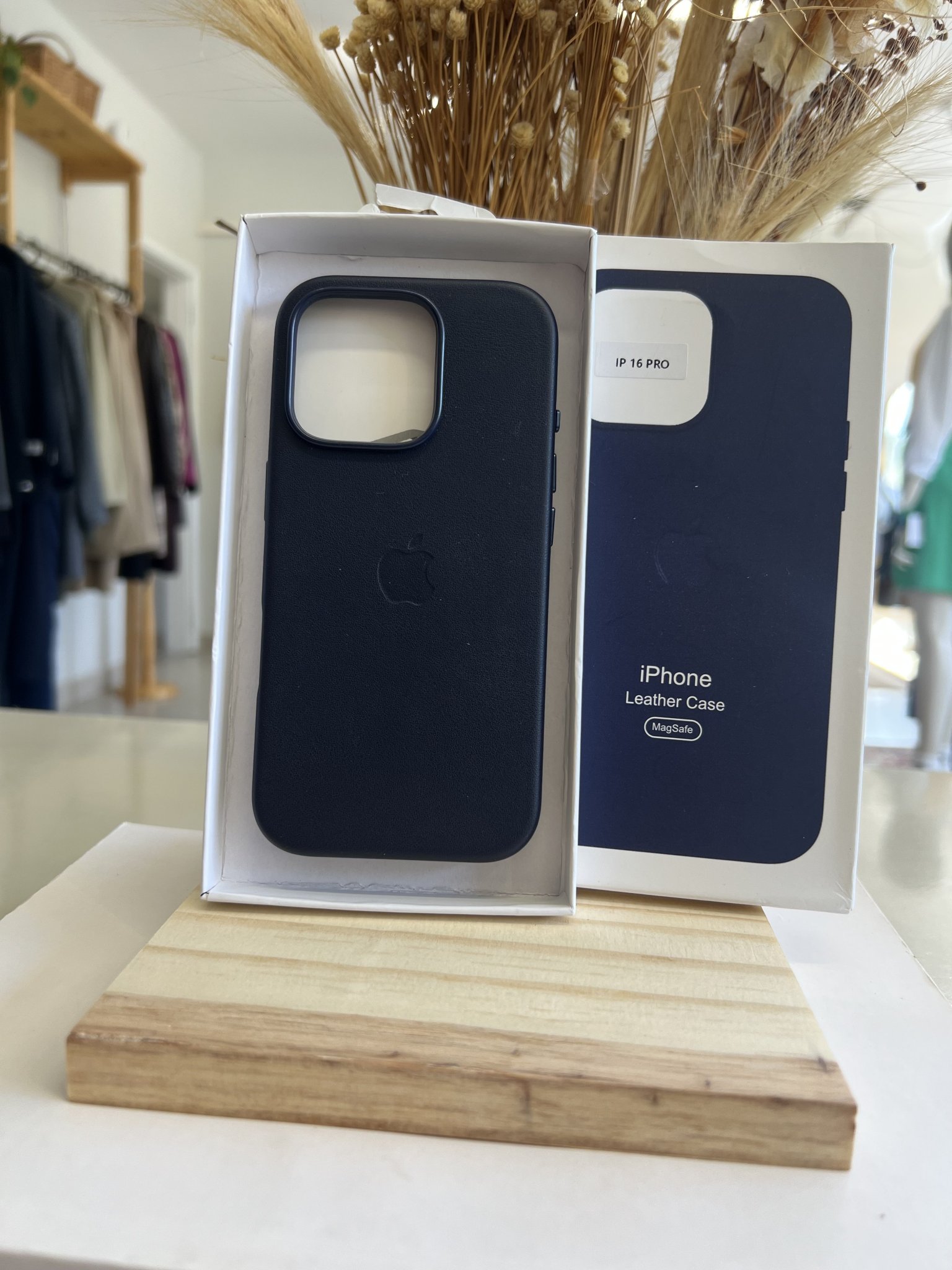 Case iphone 16 pro azul marinho