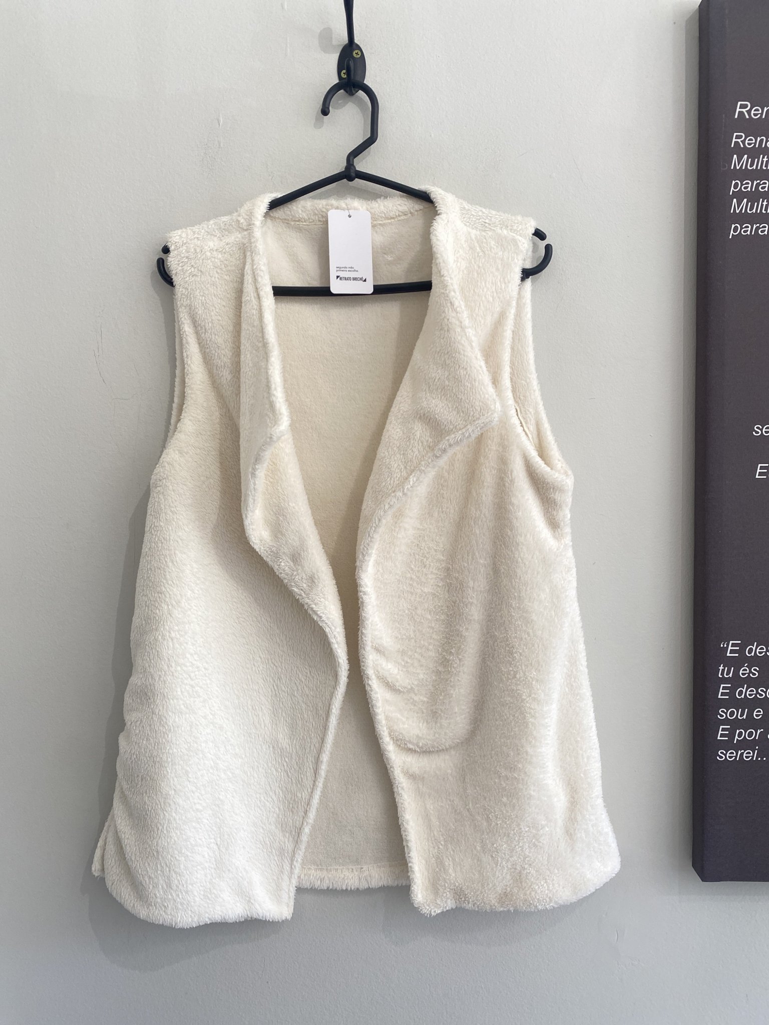 Colete branco pelucia s/marca - P