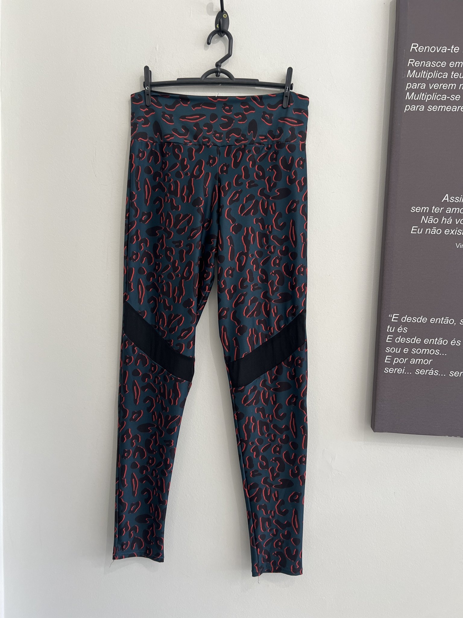 Calça legging verde animal print - G