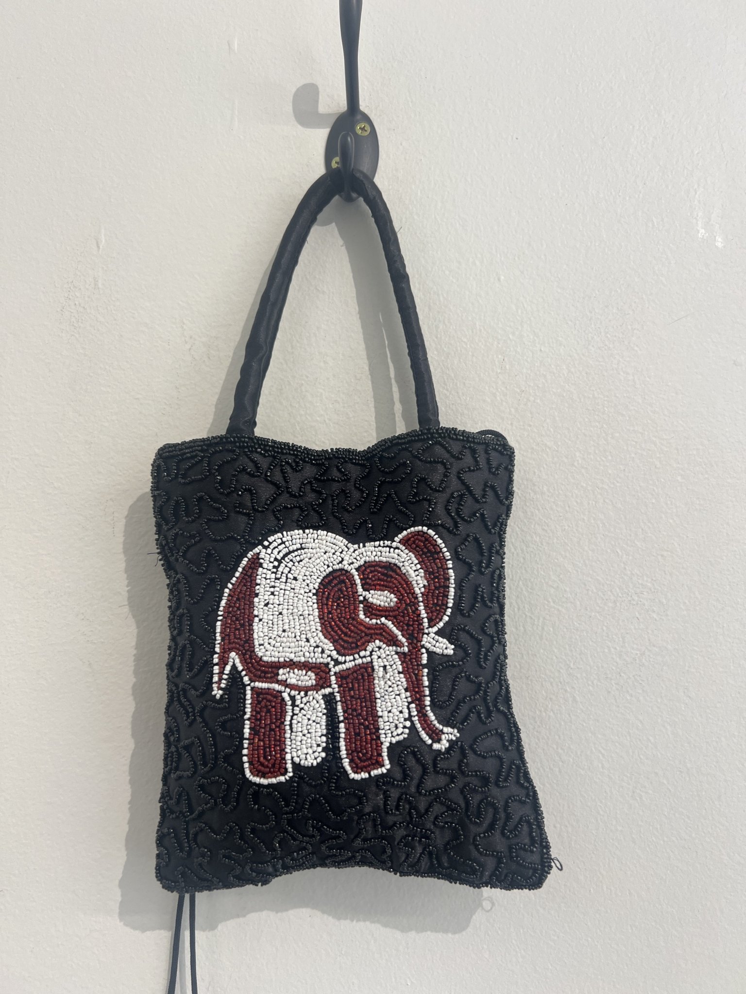 Bolsa tiacolo artesanal bordada estampa Elefante artesanal