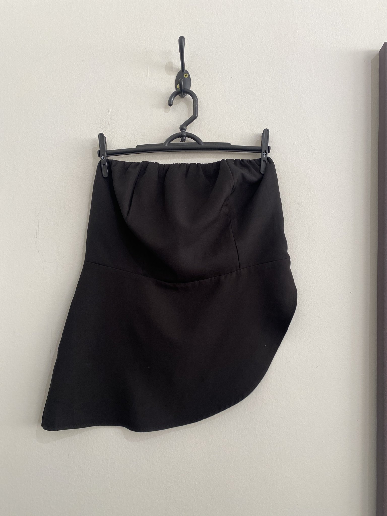 Blusa preta tomara que caia Lya - G