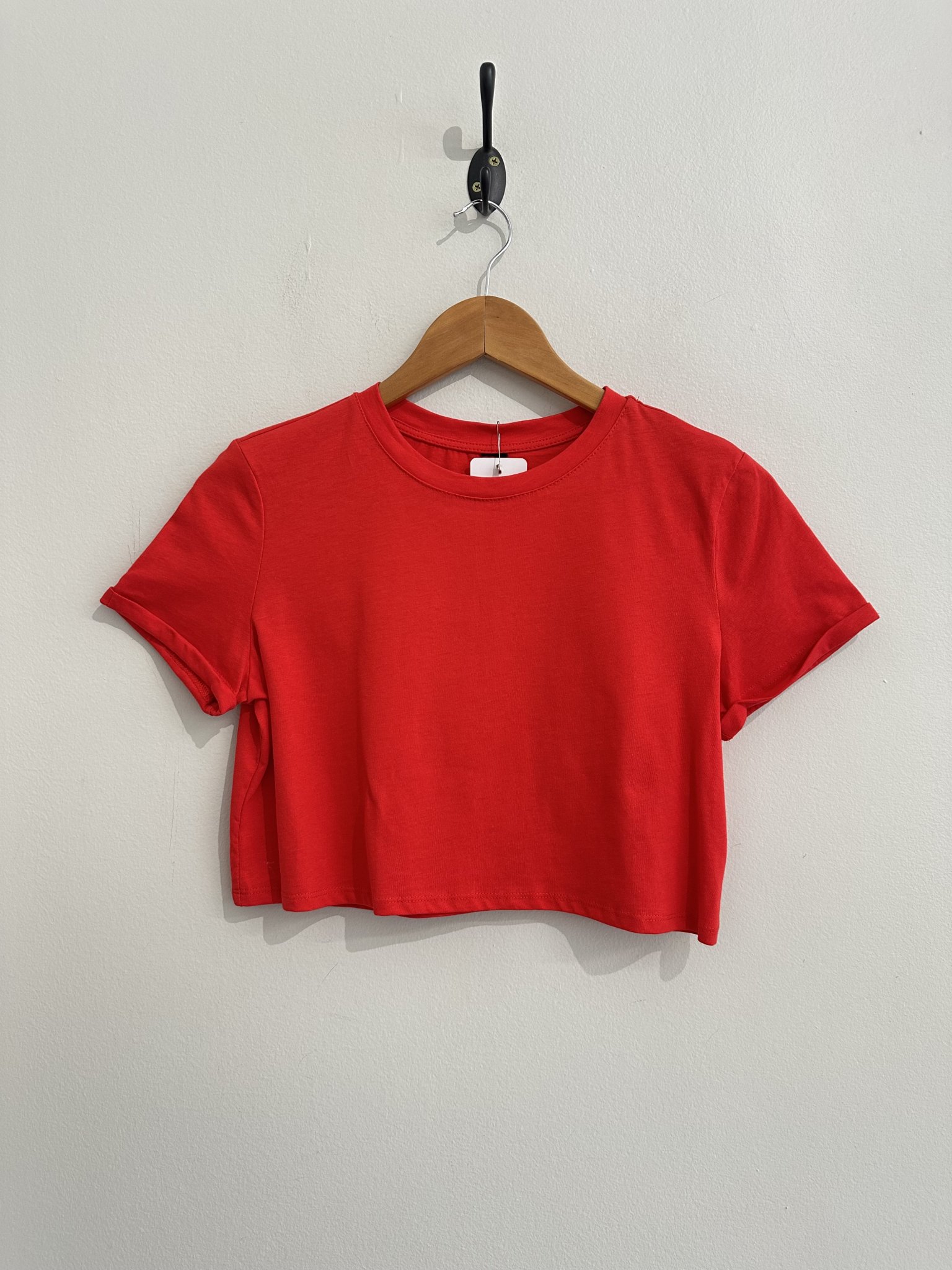 Camiseta cropped vermelho m/curta s/marca - M