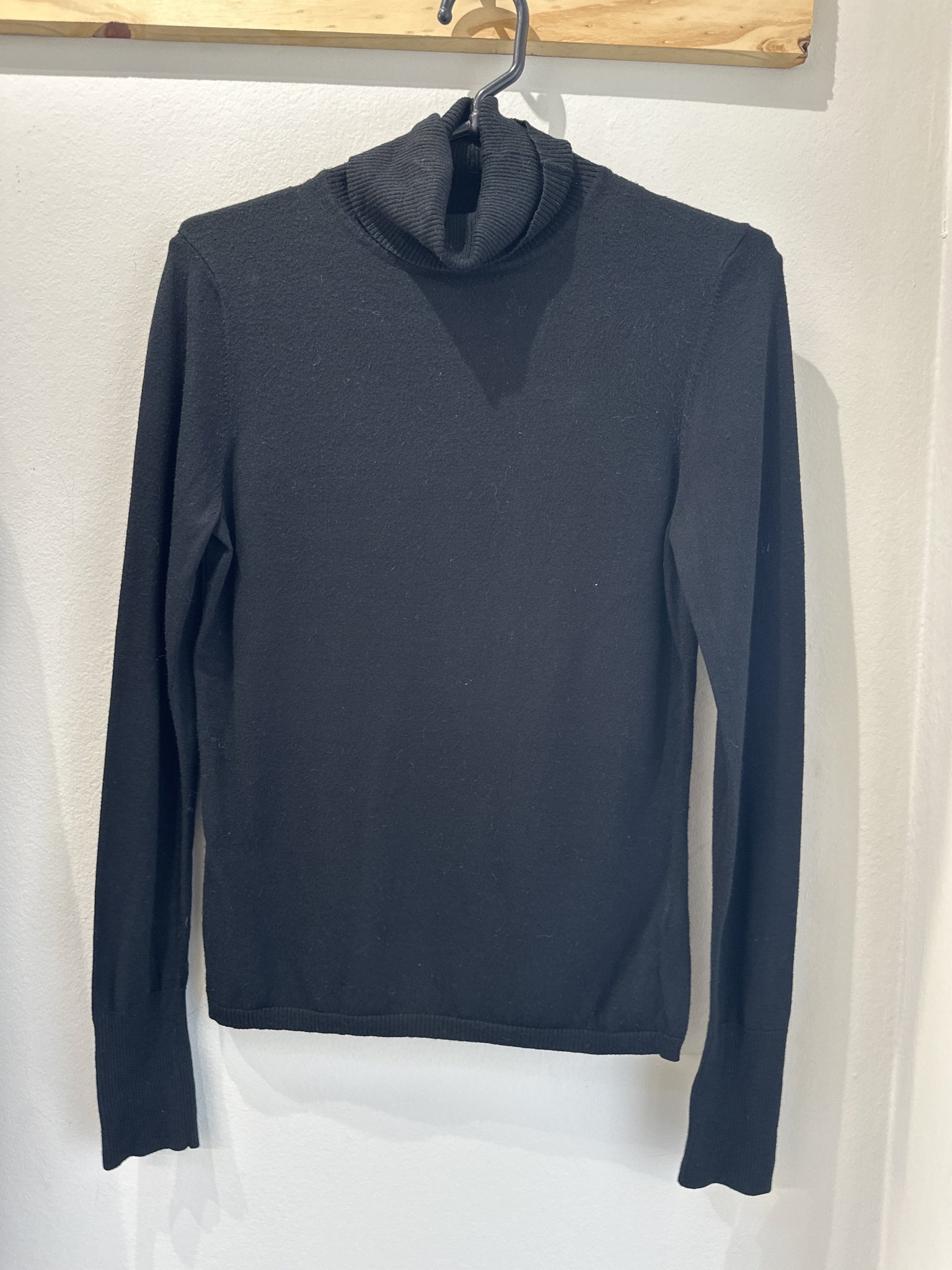 Blusa cacharrel preta m/longa The Limited - PP