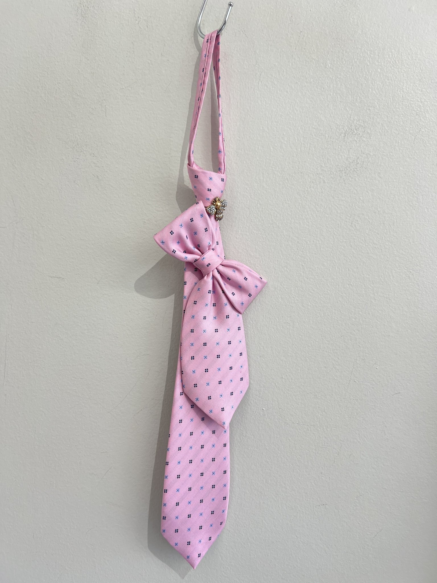 Gravata slim laço rosa