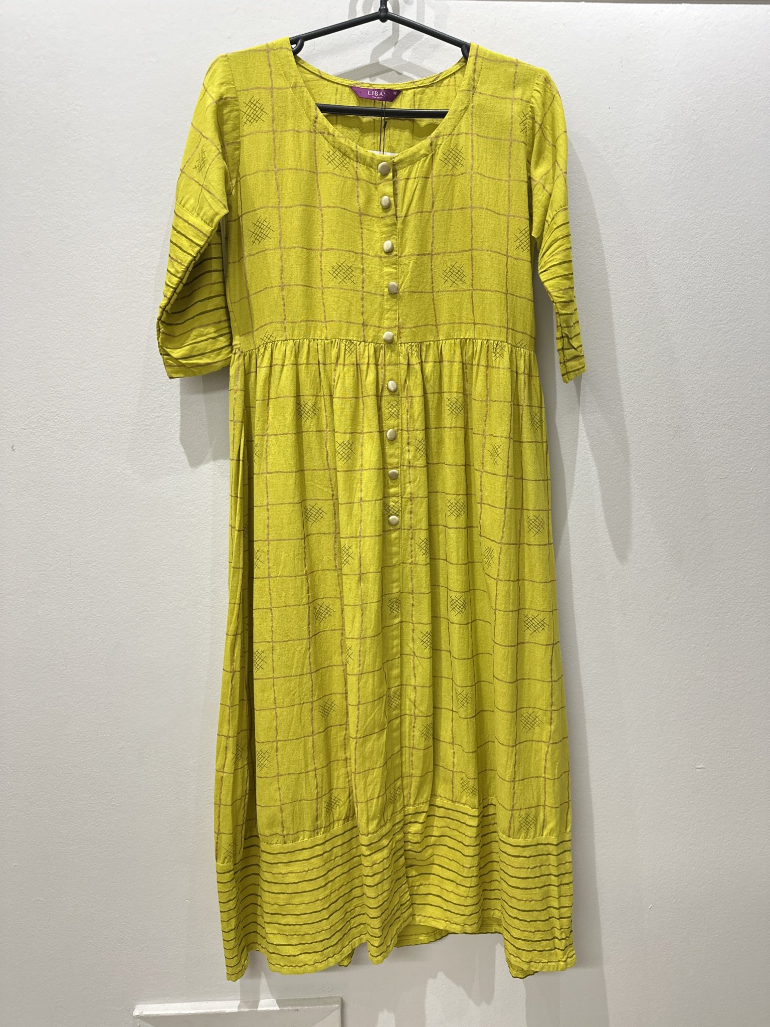 Vestido longo verde limão de botões m/curta Libas de linho - M
