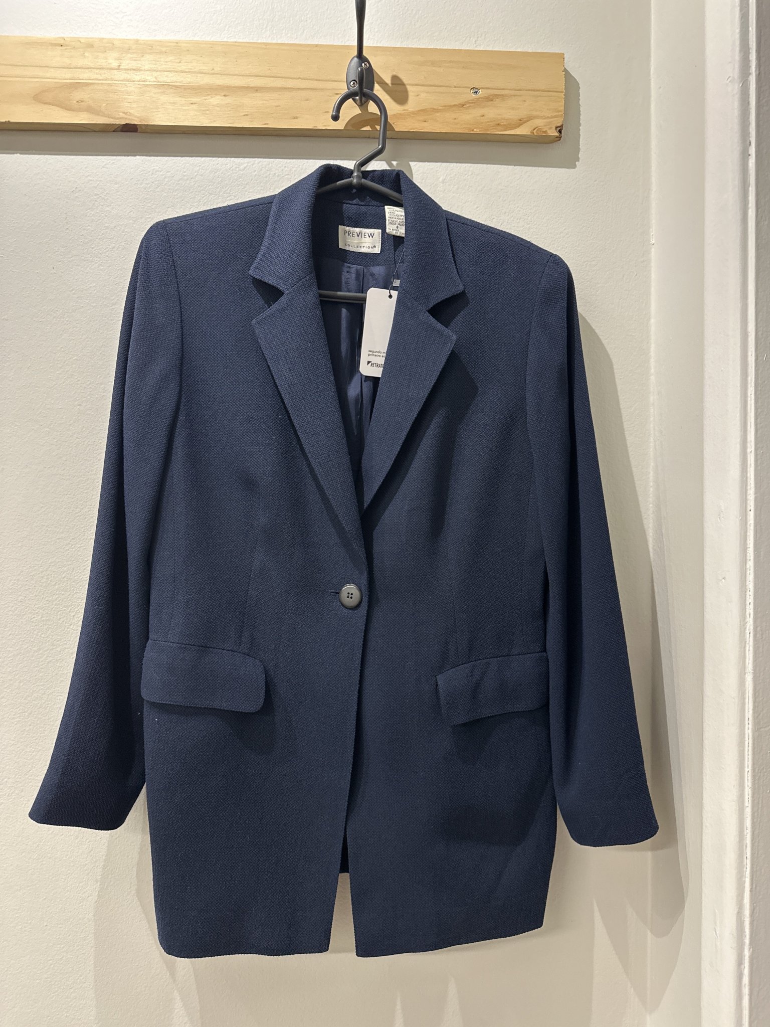 Blazer azul fecho de um botão Preview - P