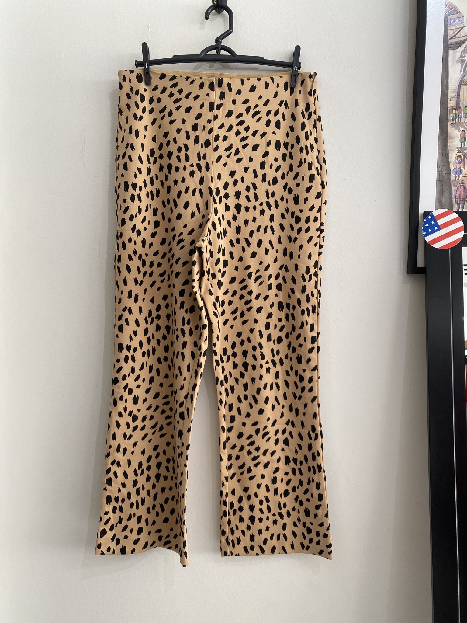 Calça pantalona animal print Crown & Yvi - M