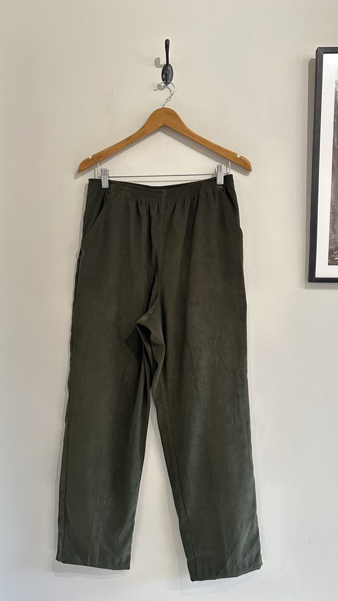 Calça verde escuro de camurça de cintura regulavel Erika - M