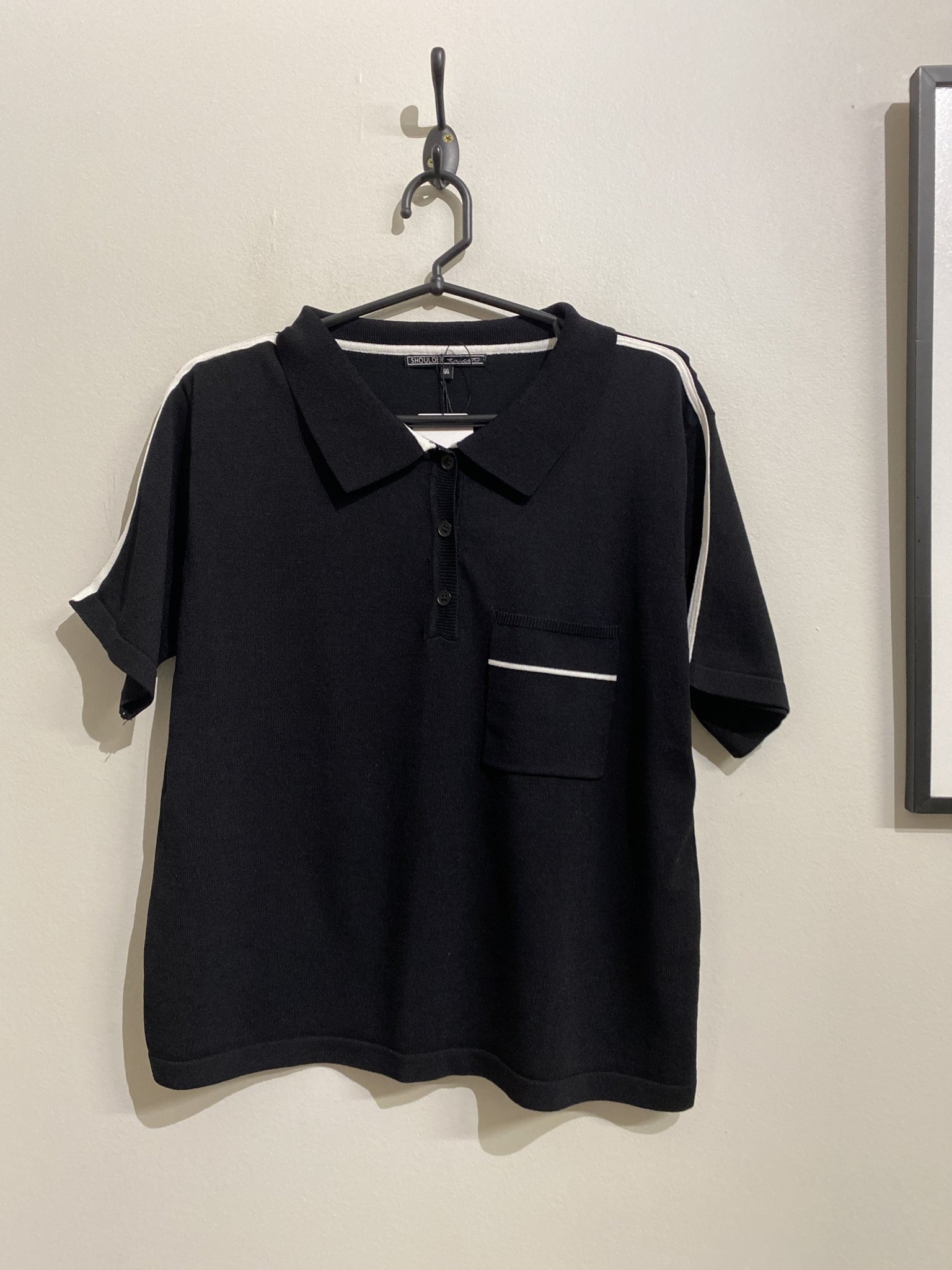 Blusa polo preta mm/curta de tricot Shoulder - GG