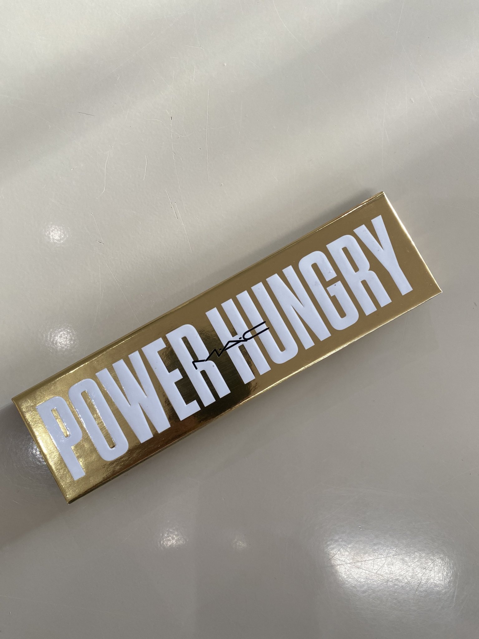 Paleta de sombras Power Hungry da MAC linha girls palette 8 cores Marrom, Azul - foto principal