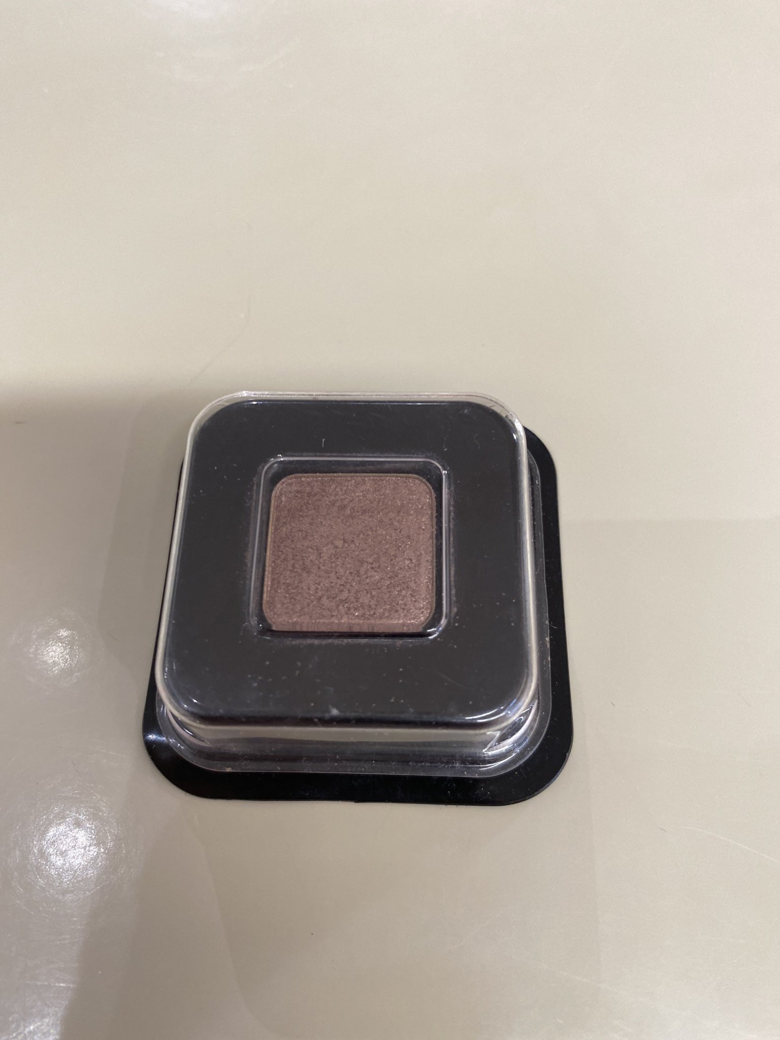 Sombra refil Make Up For Ever Artist Color Shandow - pink grafite rosa - foto principal