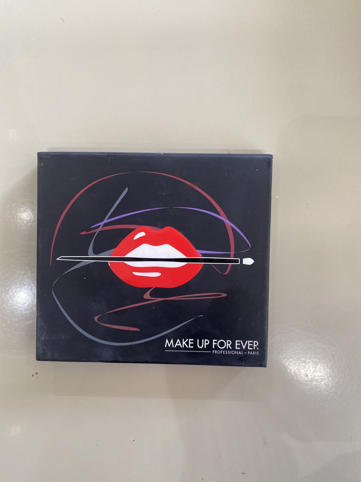 Paleta de sombras Make Up For Ever ed. limitada linha Arstis Palette 9 cores Azul-marinho - foto principal