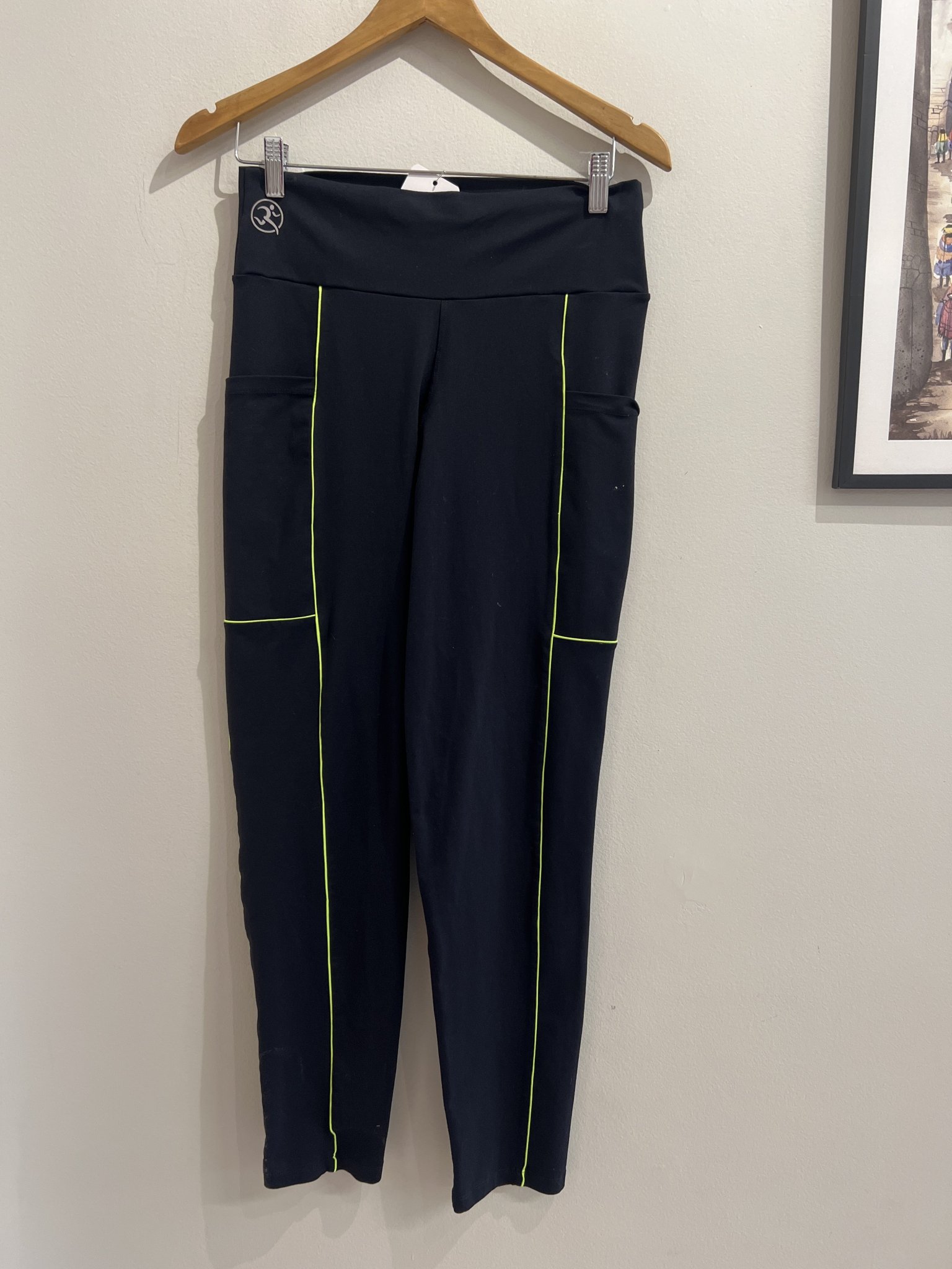 Calça legging preta com linhas verde neon - M preto, verde tamanho M - foto principal