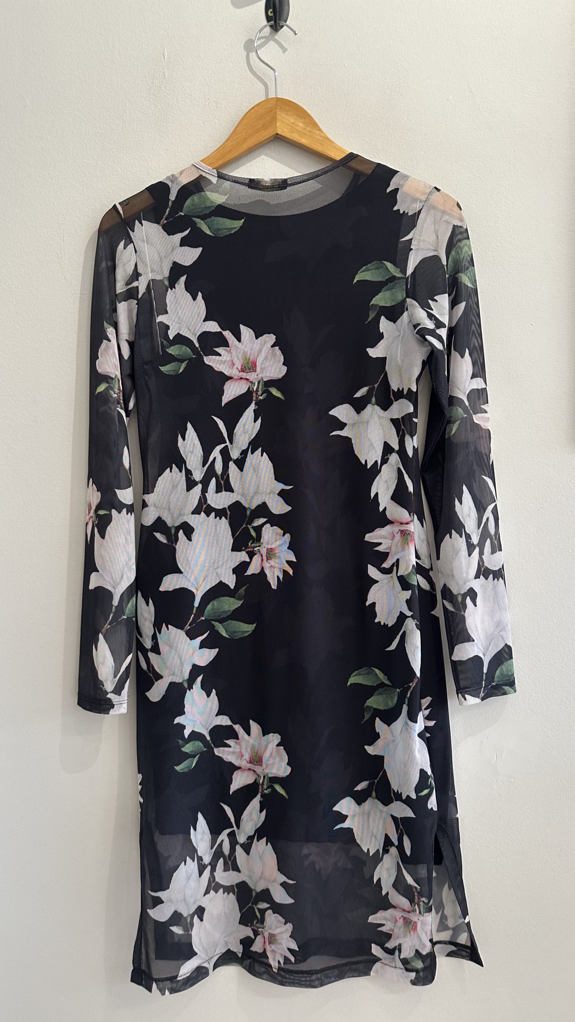 Vestido midi preto de tule floral m/longa Agarre & Use - M tamanho M - vista adicional 3
