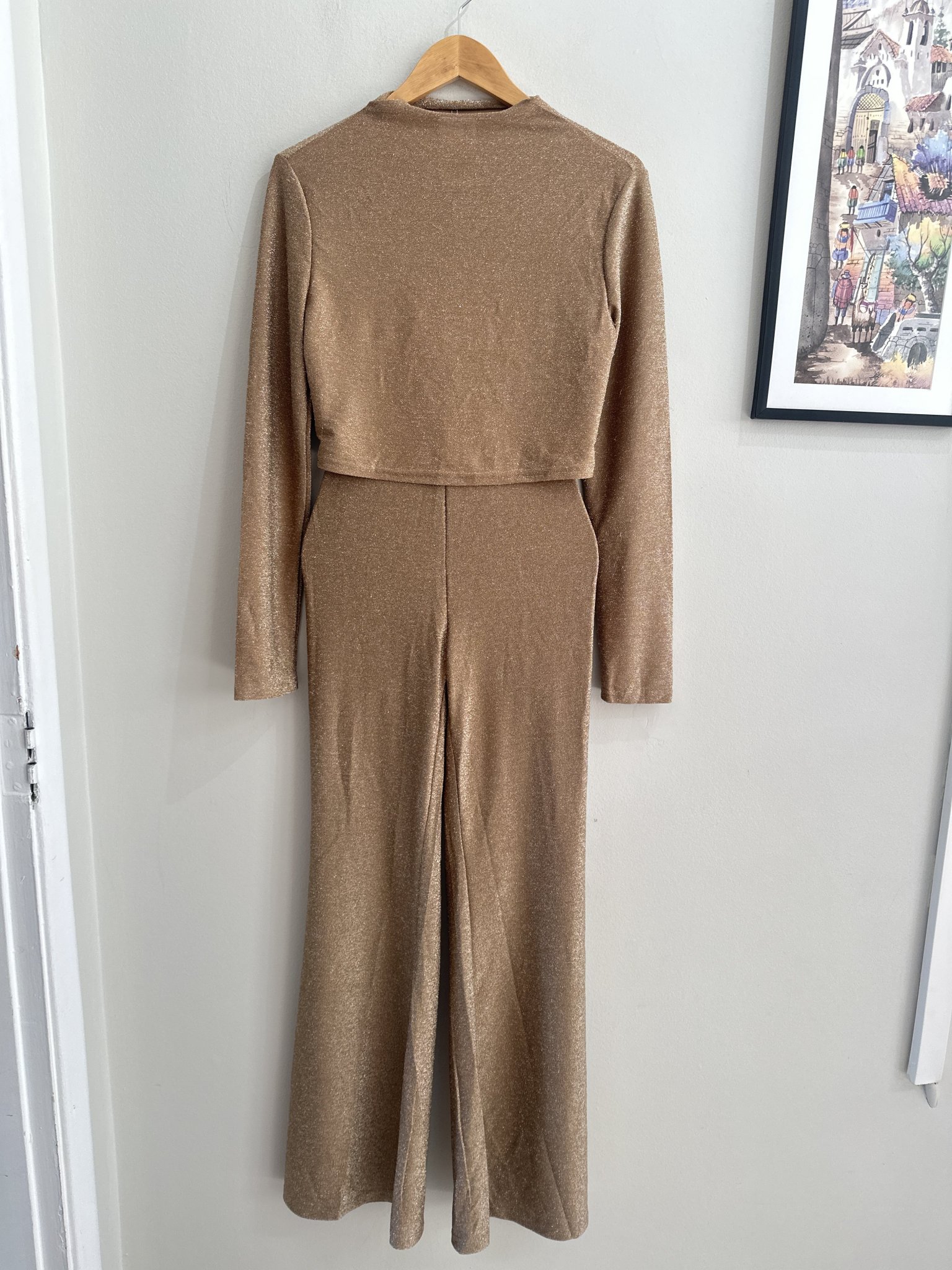 Conjunto cropped m/longa e calça bege brilhoso no lurex - sem marca - foto principal