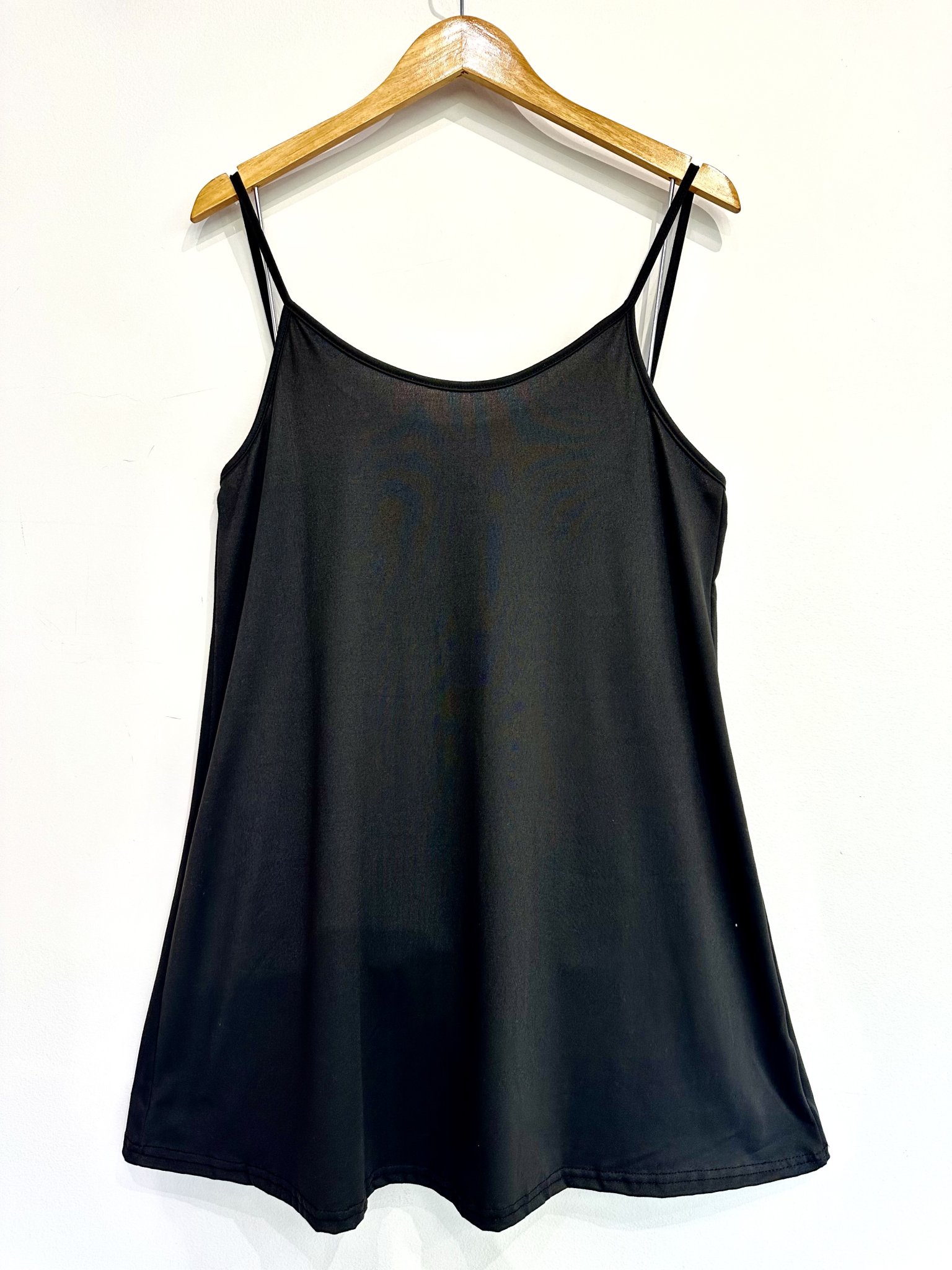 Vestido (forro) de alcinha preto básico M - foto principal