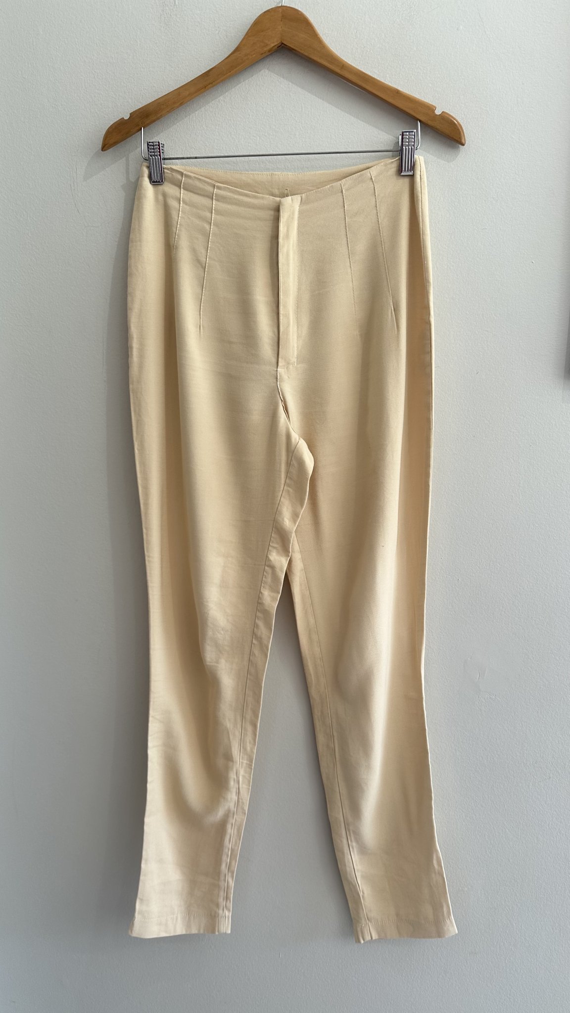 Calça social creme de viscose e poliéster Blessing - P tamanho P - foto principal