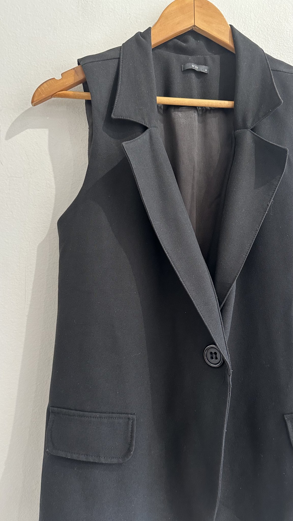 Maxi colete preto Artsy - M tamanho M - vista adicional 2