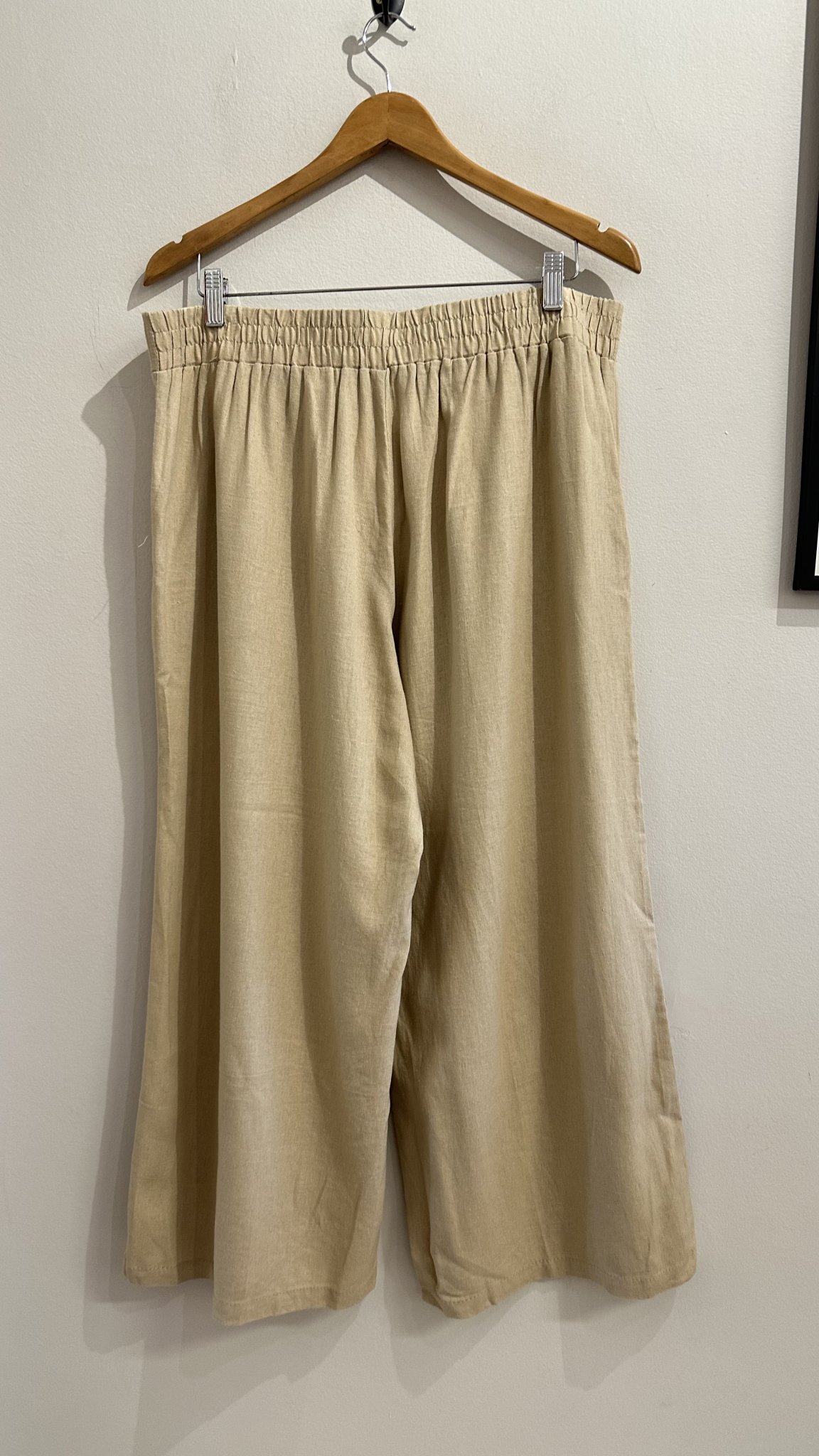 Calça pantalona bege de cintura regulável Max Studio - GG tamanho GG - vista adicional 2
