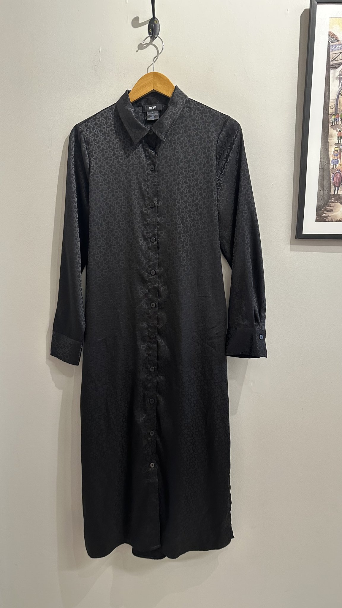 Vestido chemise longo preta estampa holograma DKNY m/longa - 38/40 preto tamanho 38/40 - foto principal