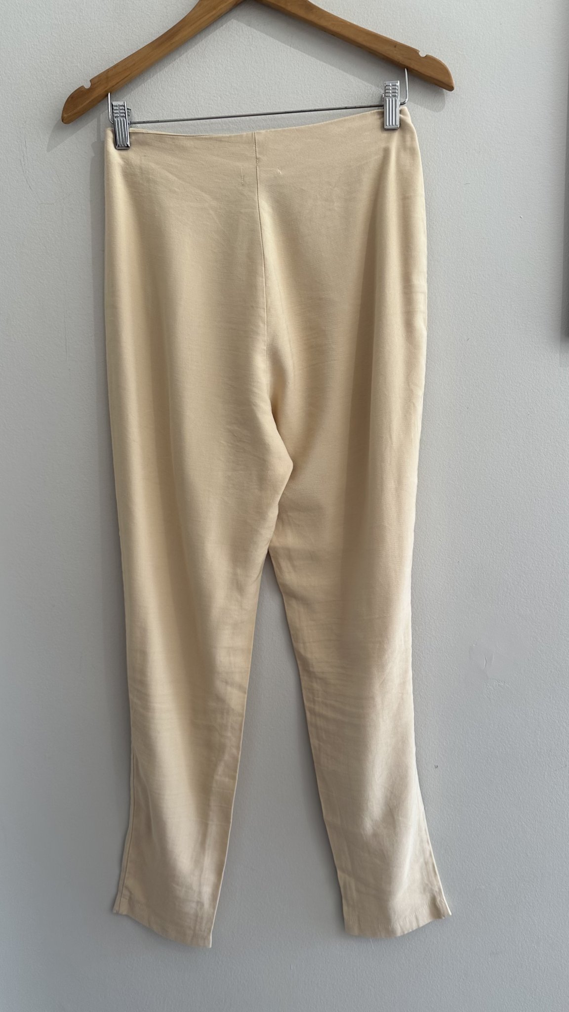 Calça social creme de viscose e poliéster Blessing - P tamanho P - vista adicional 3