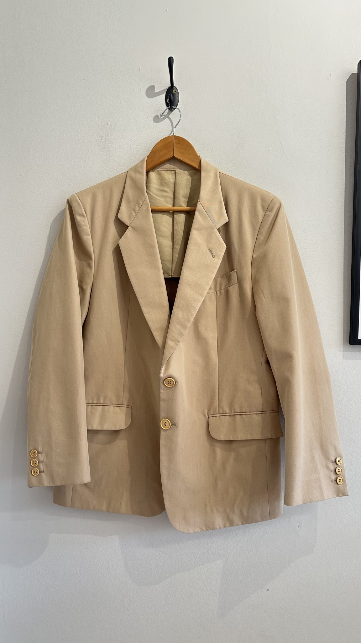 Blazer bege claro fecho de dois botões s/marca - G tamanho G - foto principal