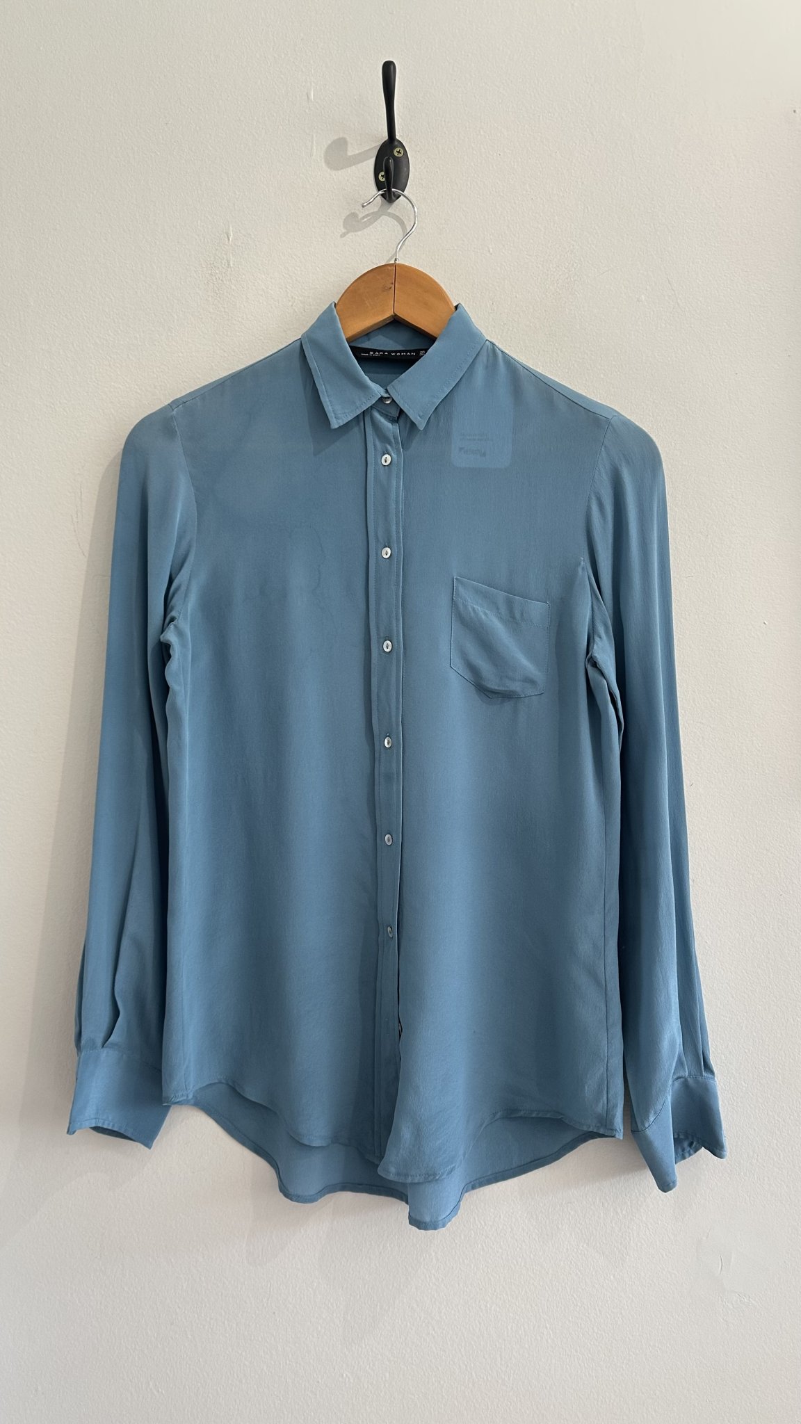 Camisa azul caribe m/longa de seda Zara - P tamanho P - foto principal
