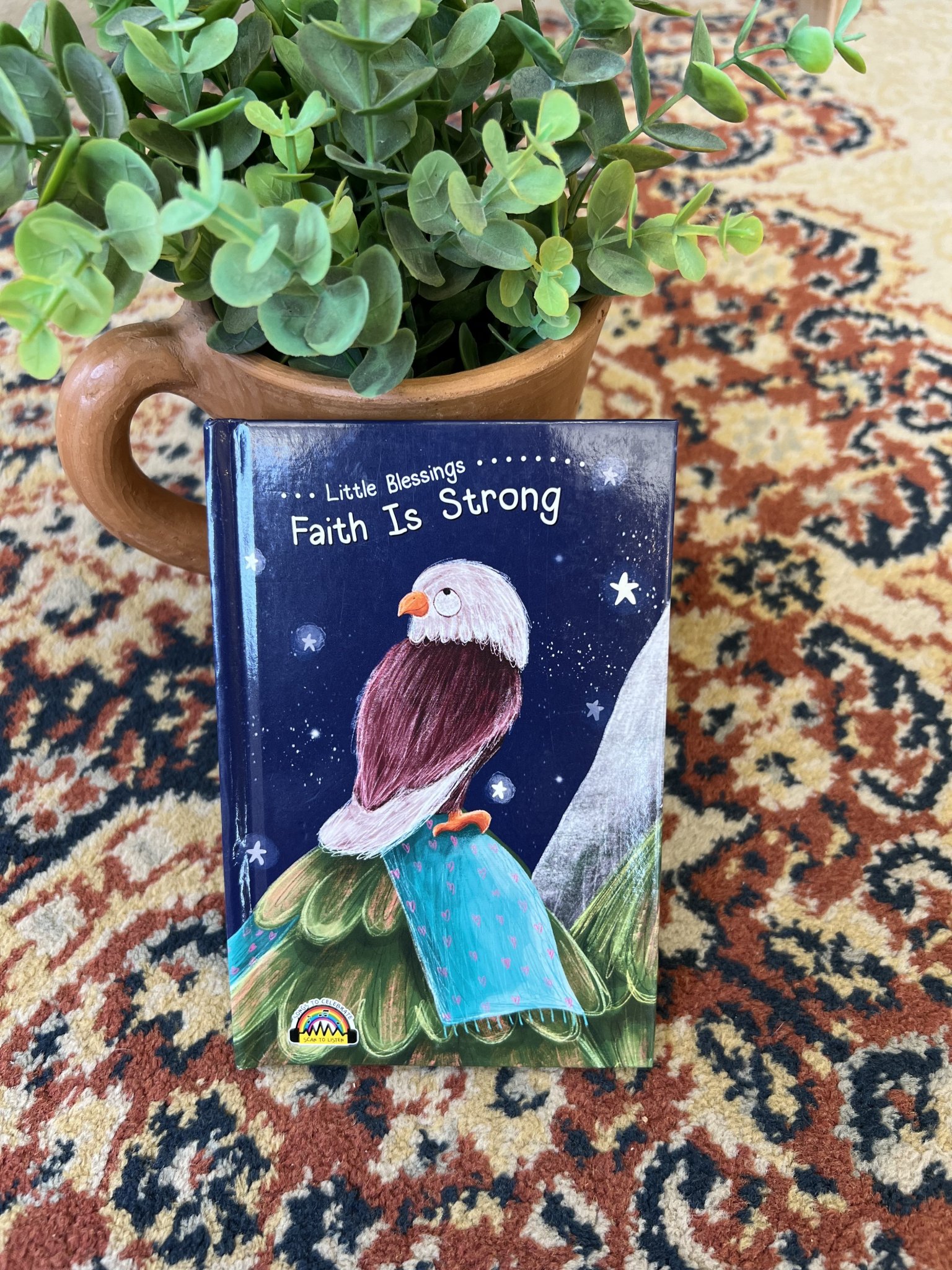 Livro Little Blessing Faith Is Strong - foto principal