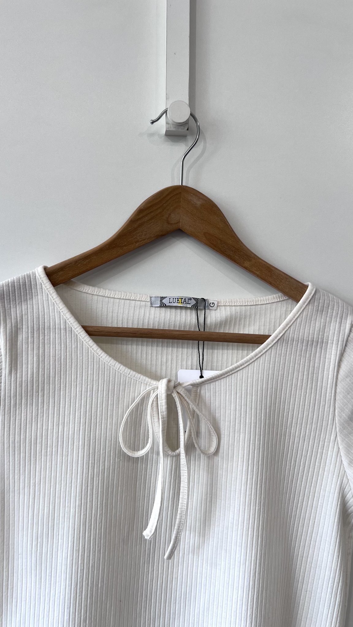 Blusa off white canelada m/curta Luktal - G branco tamanho G - vista adicional 2
