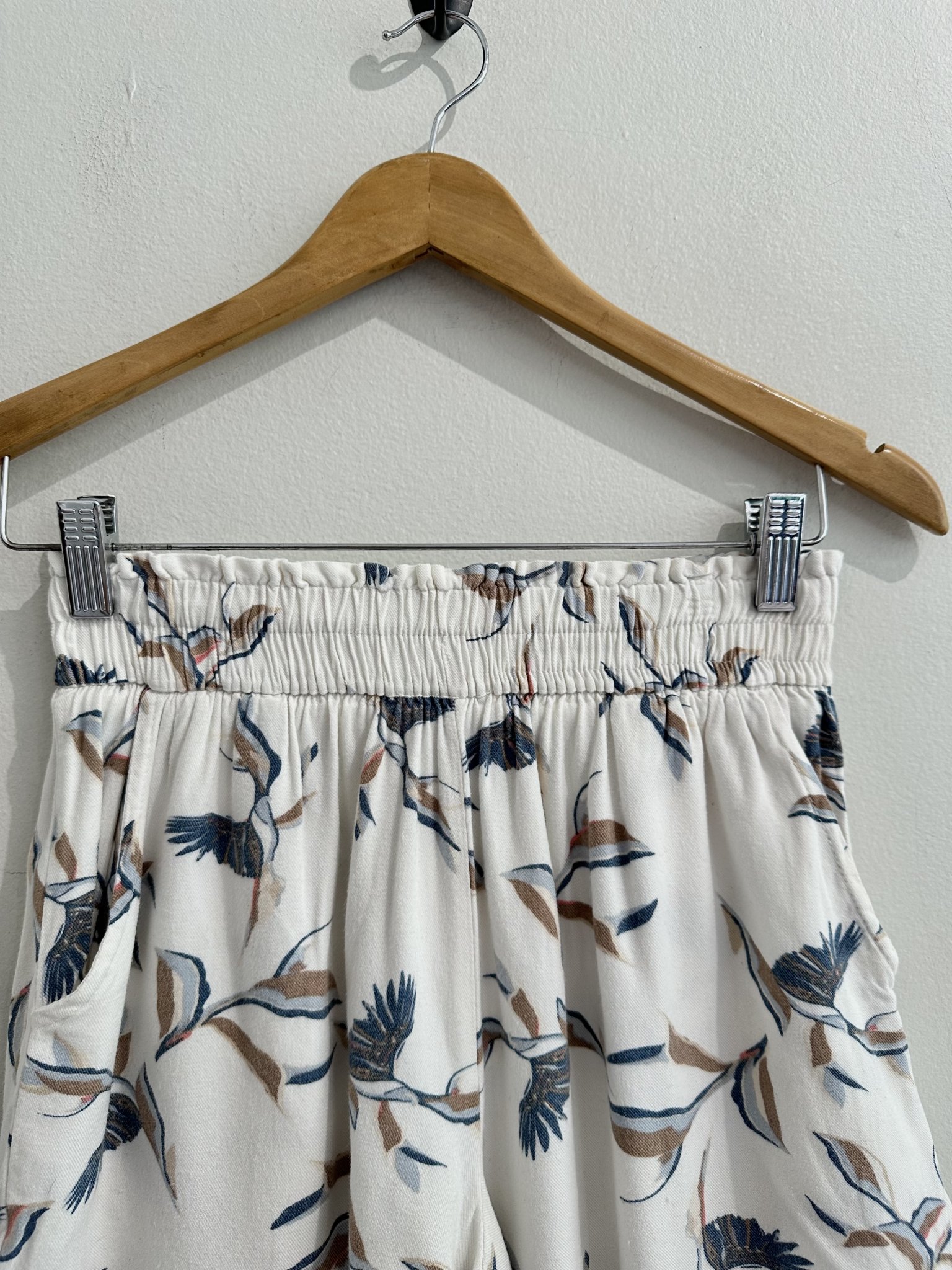 Short branco estampa garças Cortelle - P tamanho P - vista adicional 3