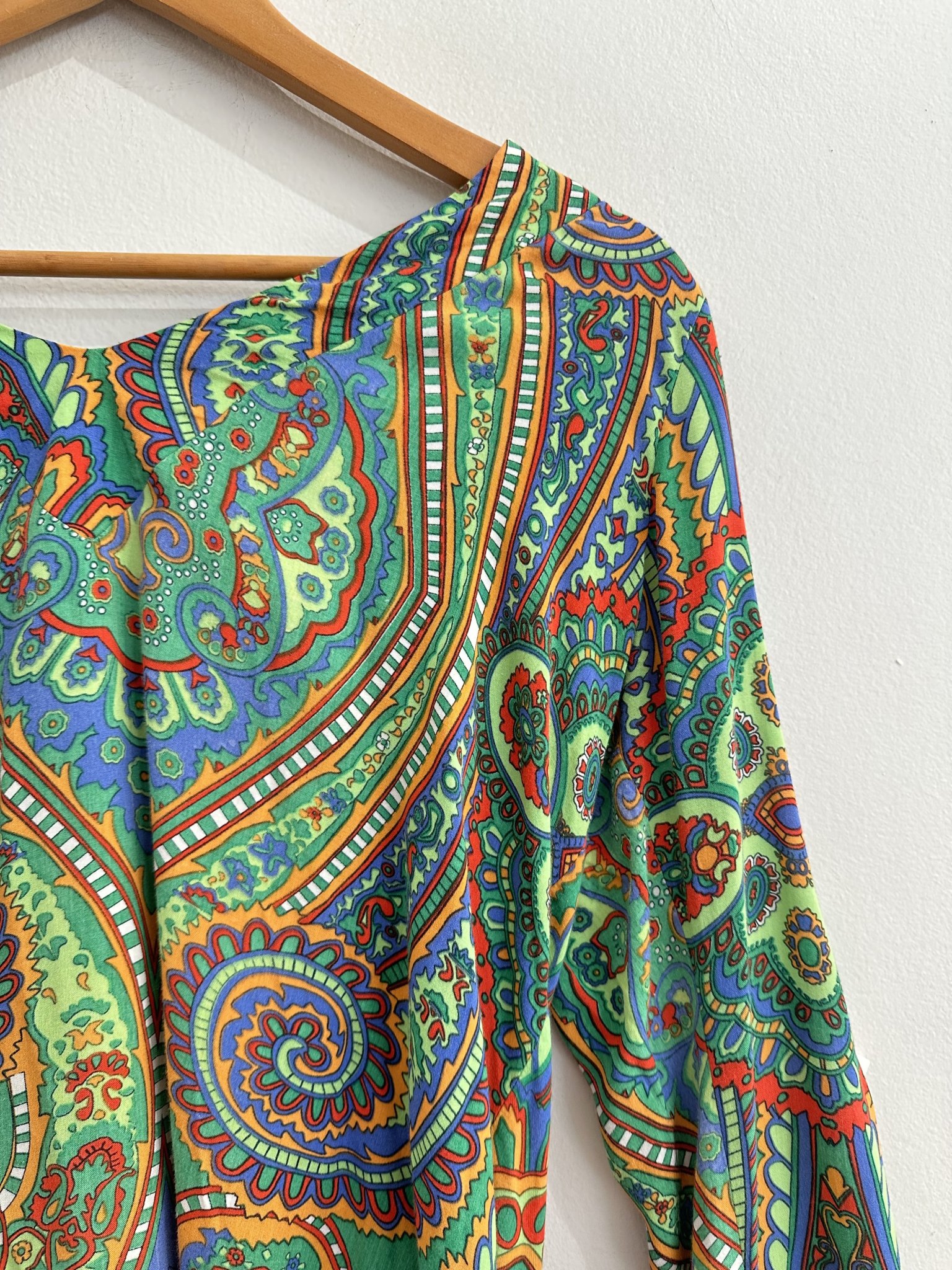 Blusa estampada payslei verde azul vermelho Sative viscose azul, vermelho, verde - vista adicional 3