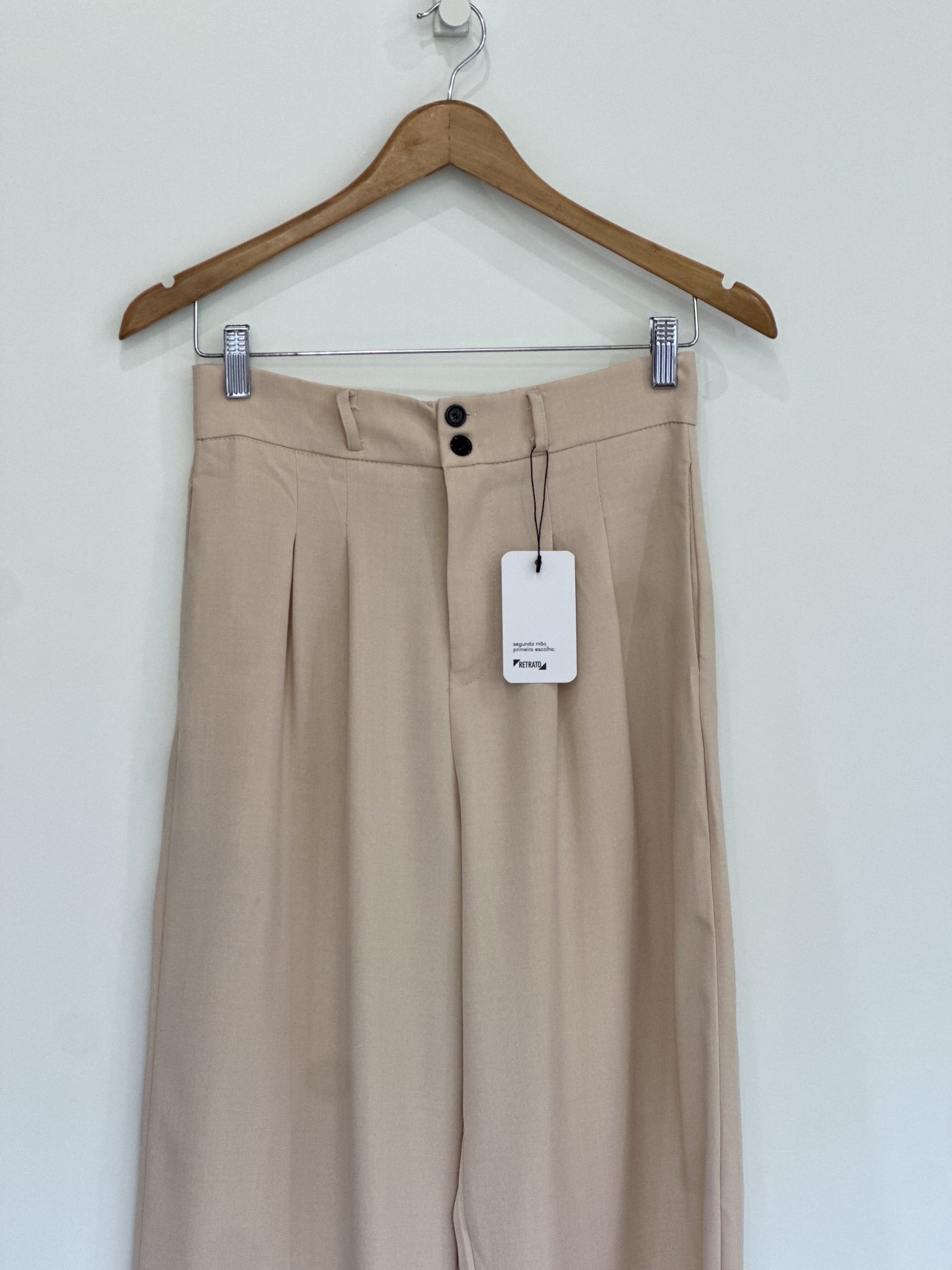 Calça pantalona bege - P tamanho P - vista adicional 2