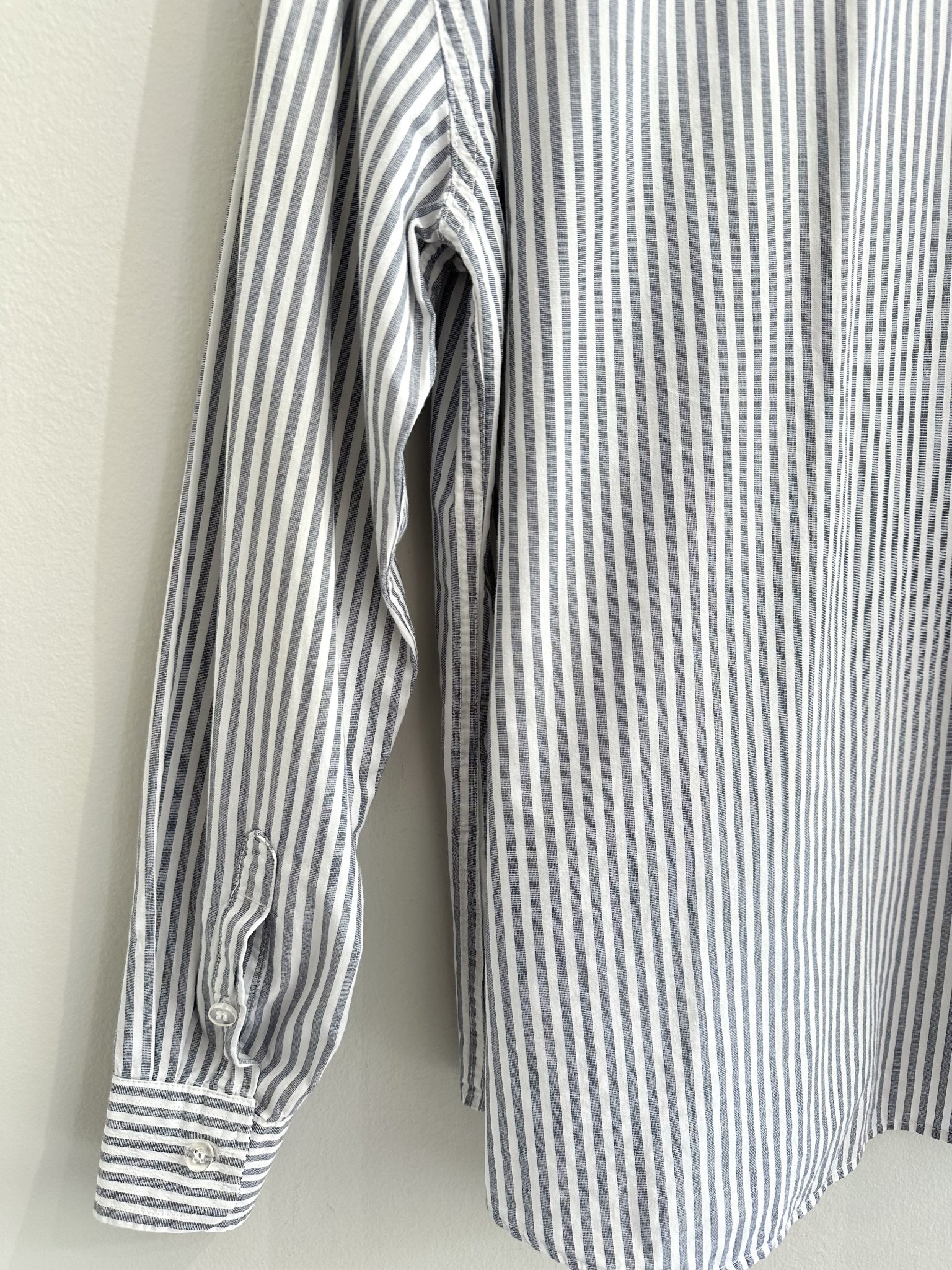 Camisa listrada azul e branco Hering - G branco, azul tamanho G - vista adicional 4