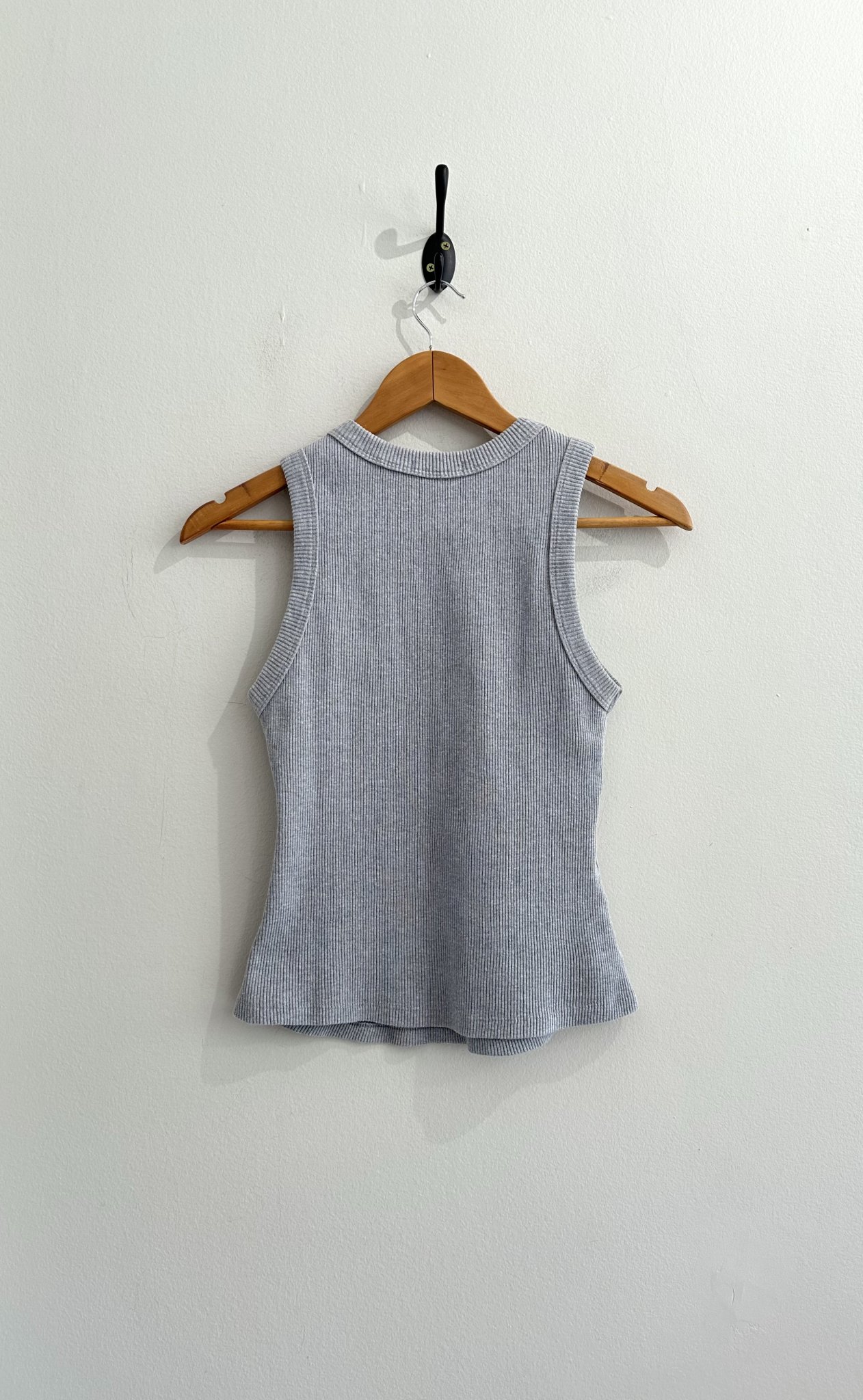 Blusa regata cinza canelada Bardôh - M tamanho M - vista adicional 4