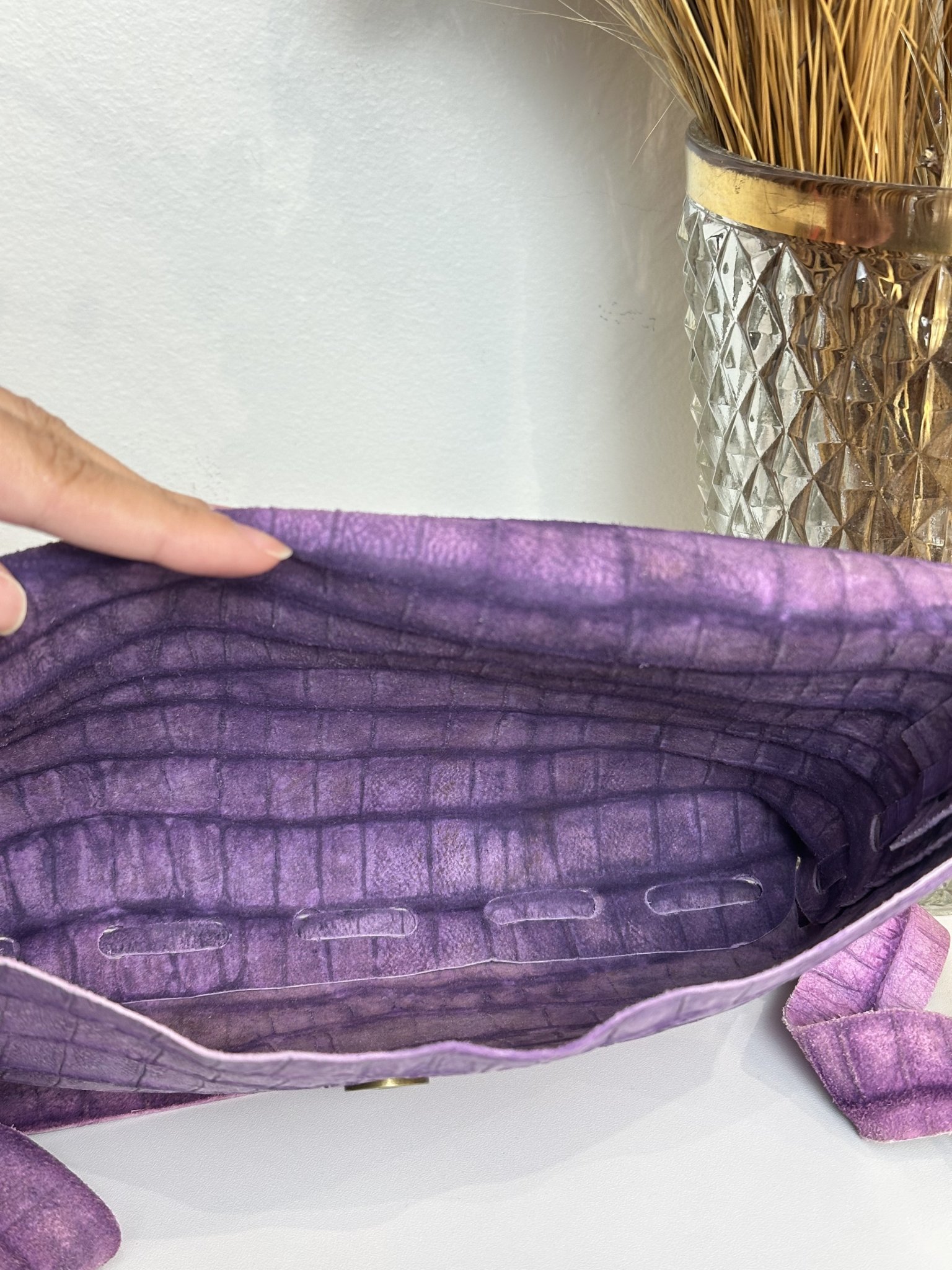 Bolsa tiracolo croco lilás RC roxo - vista adicional 3
