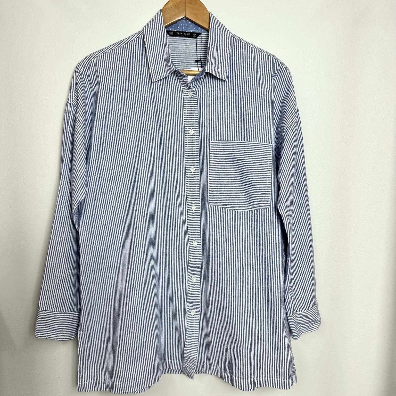 Camisa listrada azul e branco Zara - M Azul, Branco tamanho M - imagem-editada-1792068499416