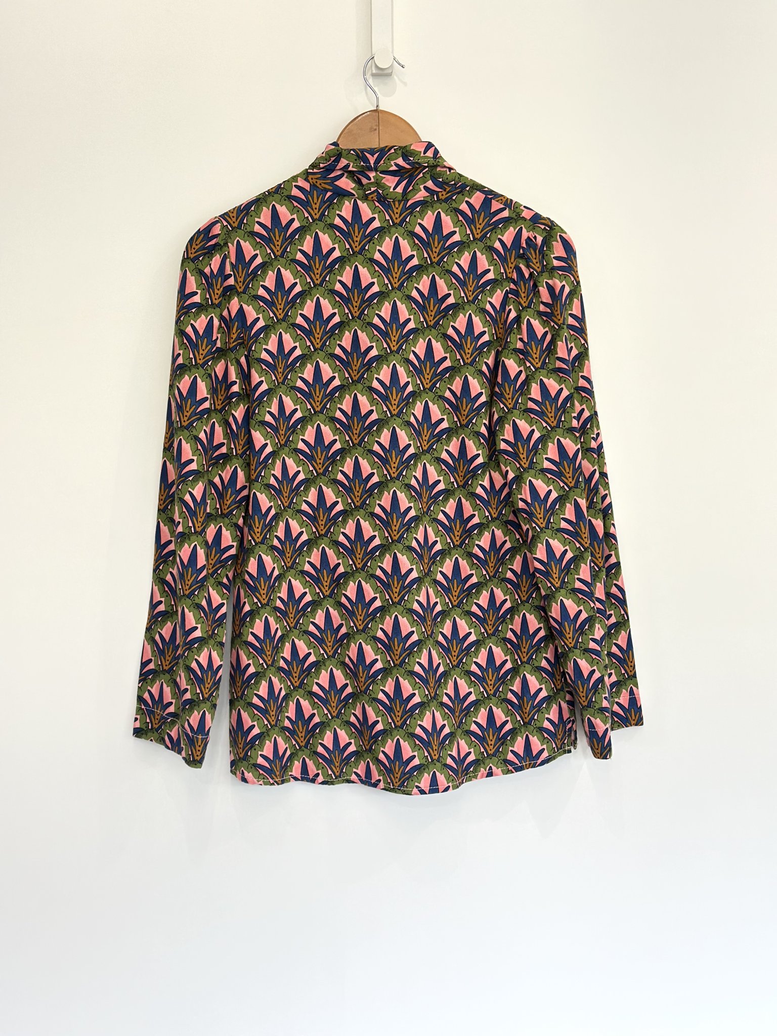 Blazer estampa tropical Farm - P rosa, verde, azul tamanho P - vista adicional 4