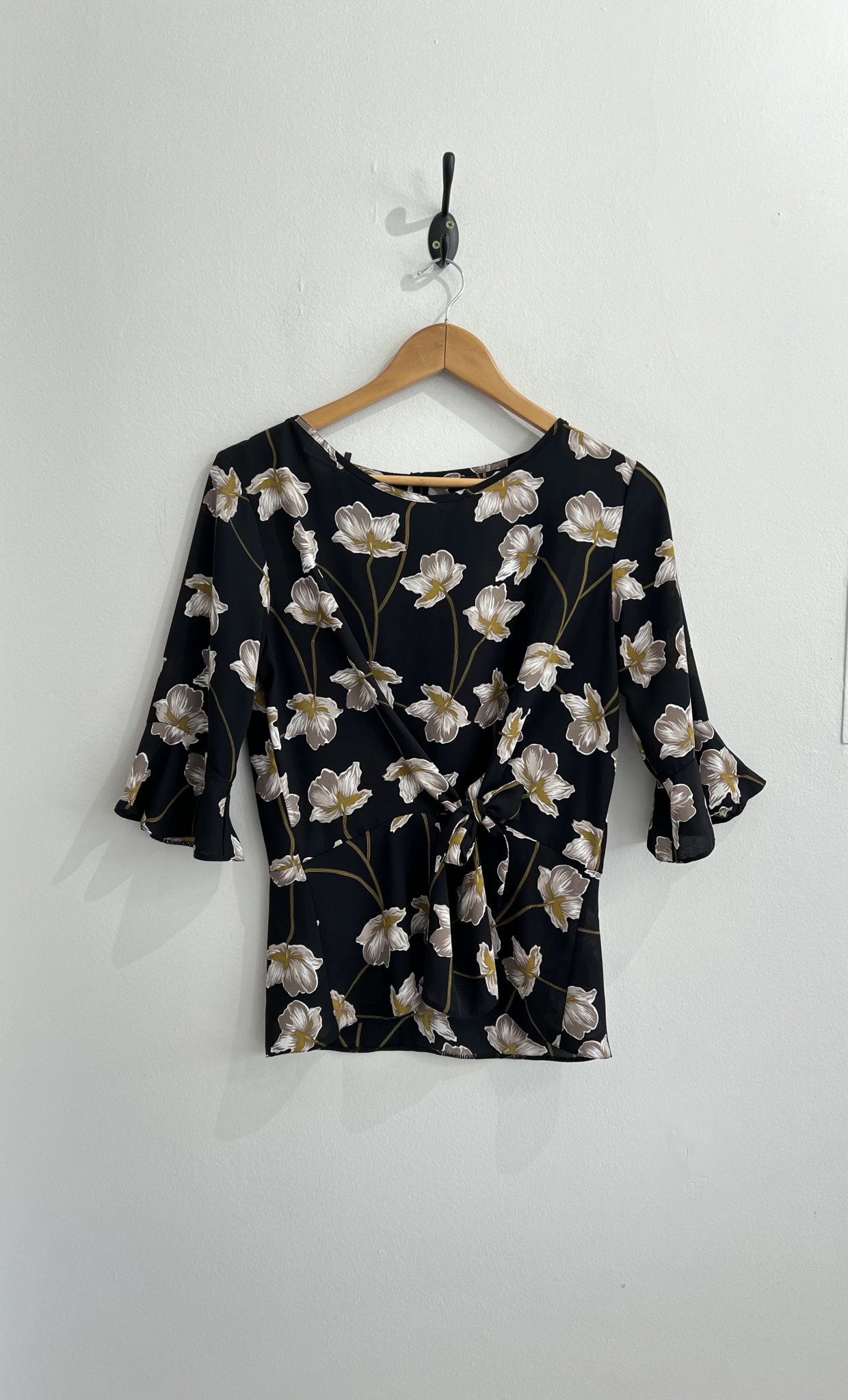 Blusa floral Maria Pinheiro - P Preto tamanho P - foto principal