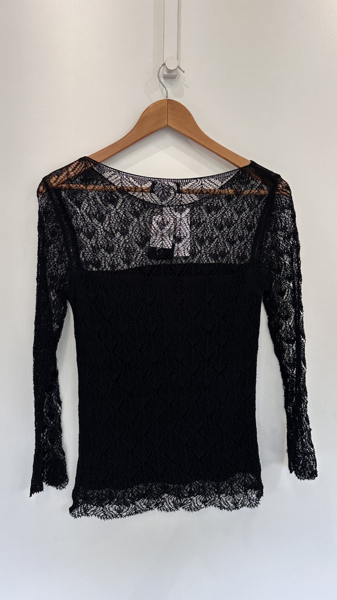 Blusa preta rendada Julia Tricô - P preto tamanho P - vista adicional 3