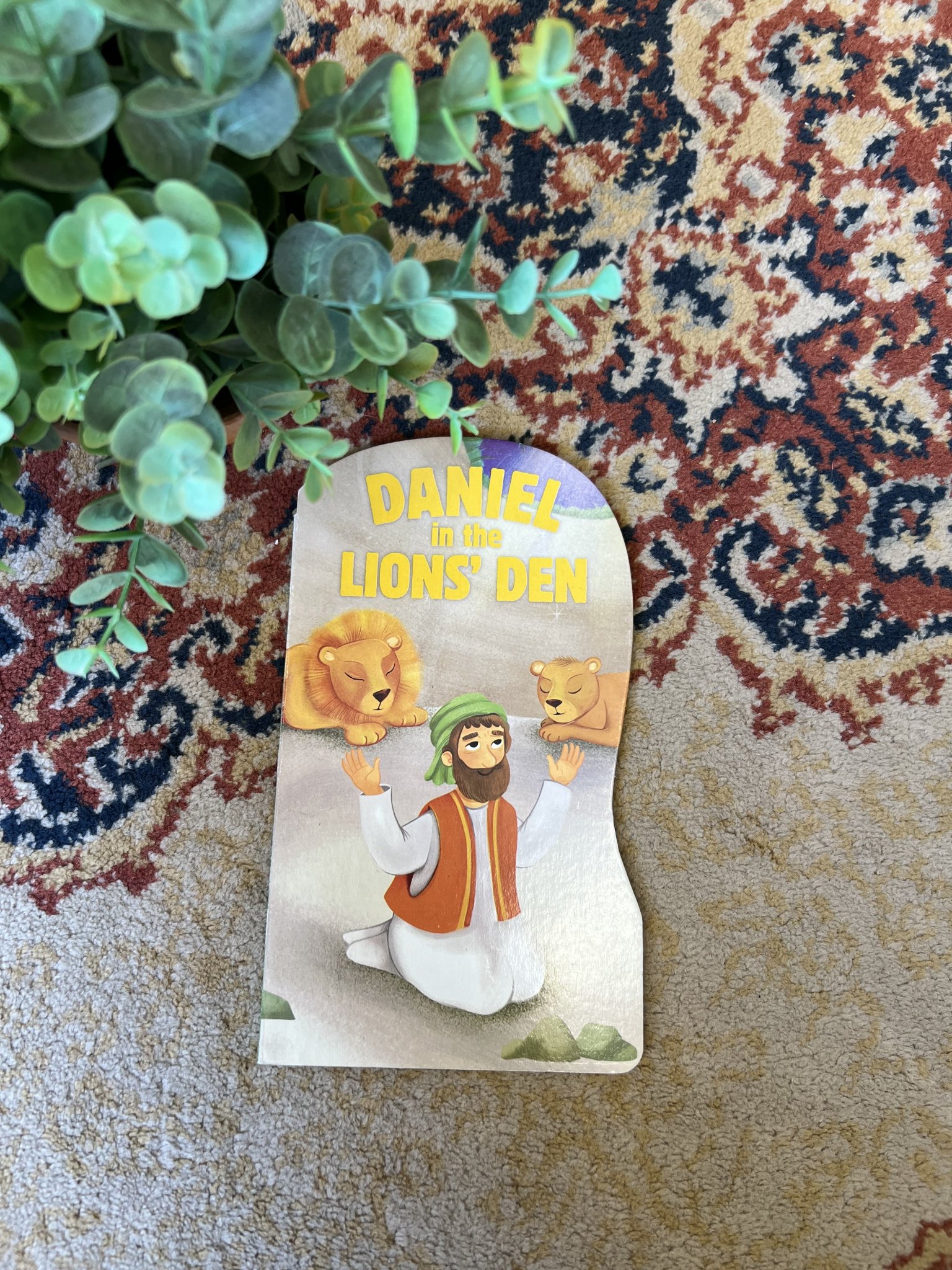 Kit de livros biblicos: Joshua and the Wall / Daniel in the Lions`Den / The Story of Moses / Daniel and Goliath - vista adicional 5